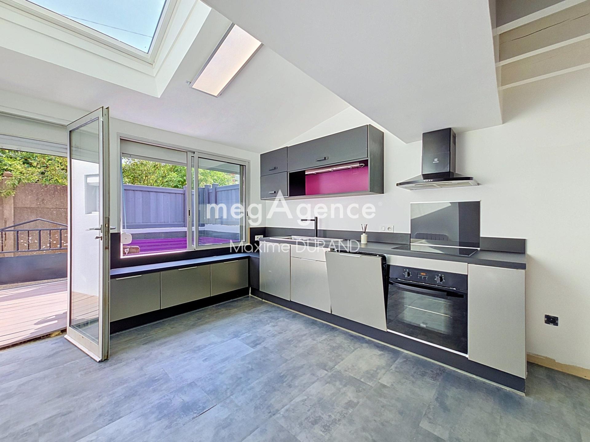 Miniature photo - 2 / 7