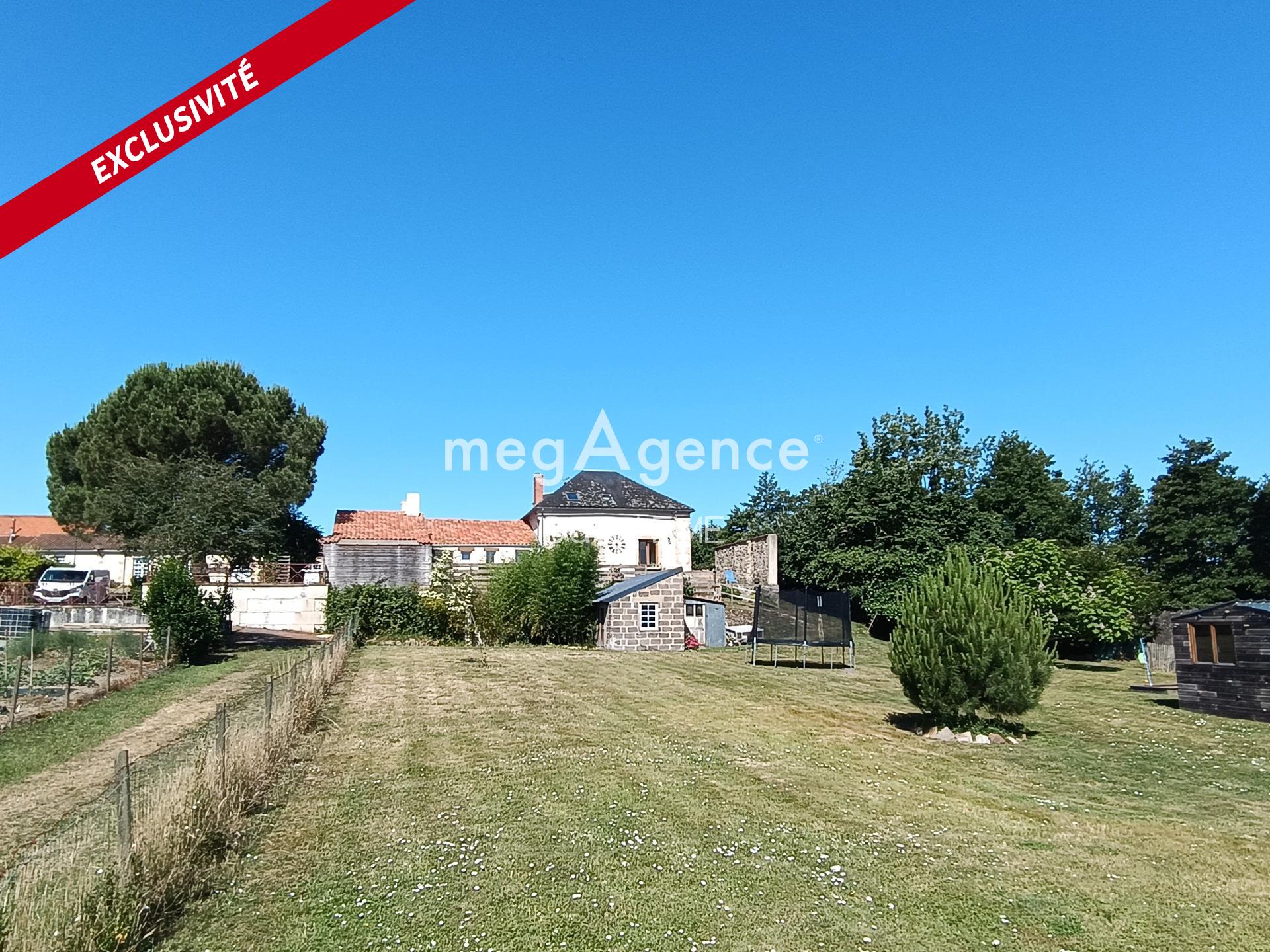 7 Pièces, 148 m2, 4 chambres, LES ACHARDS