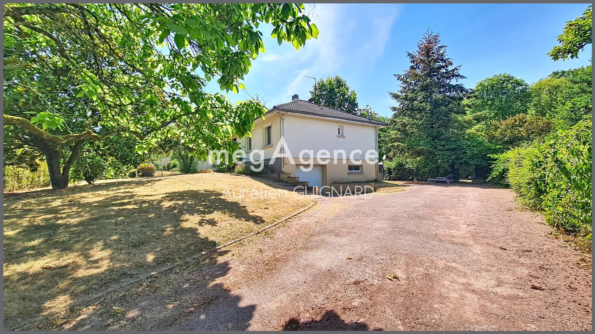 Maison 9 pièces 145 m² · à Bressuire · 145 m² · 208 900 €