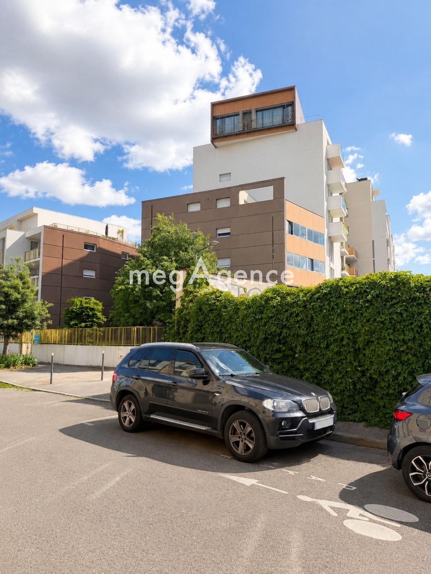Appartement 2 pièces 40 m² · à Lyon 7e Arrondissement · 40 m² · 200 000 €