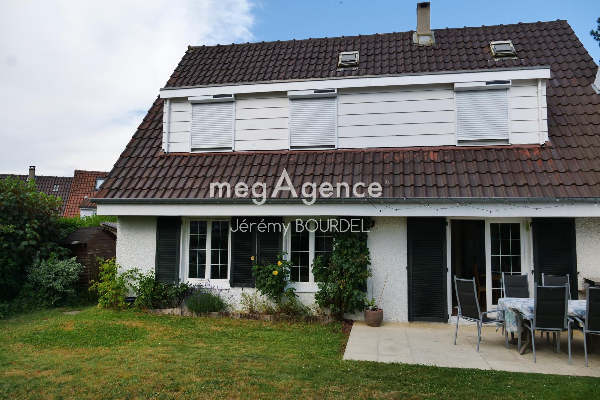 Maison 6 pièces 133 m² · à Auffargis · 133 m² · 399 000 €
