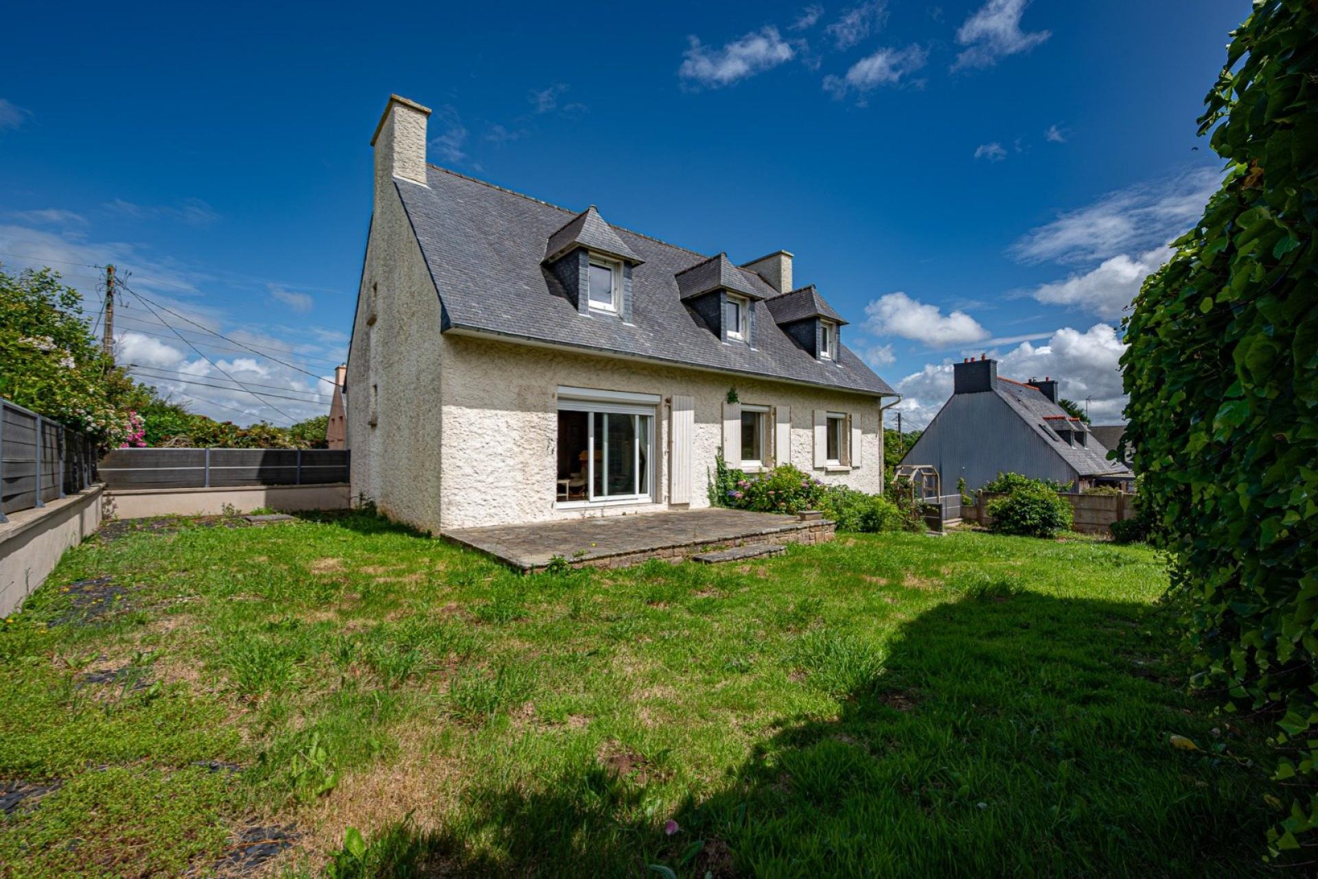 Maison 6 pièces 164 m² · à Lannion · 164 m² · 310 000 €