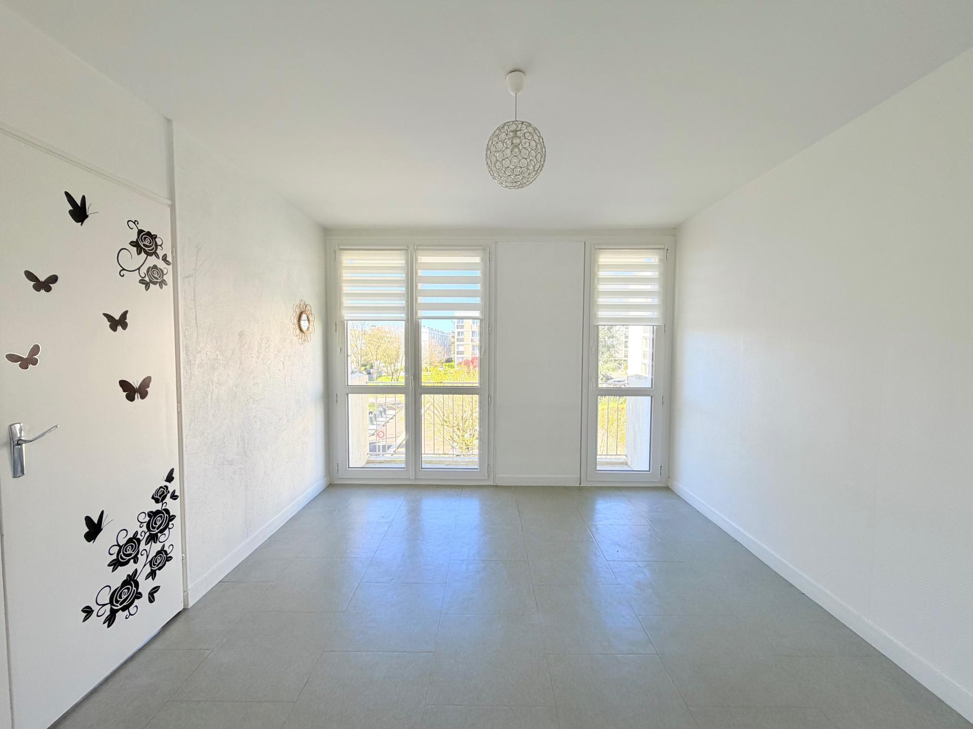 Appartement 3 pièces 53 m² · à Cholet · 53 m² · 86 000 €