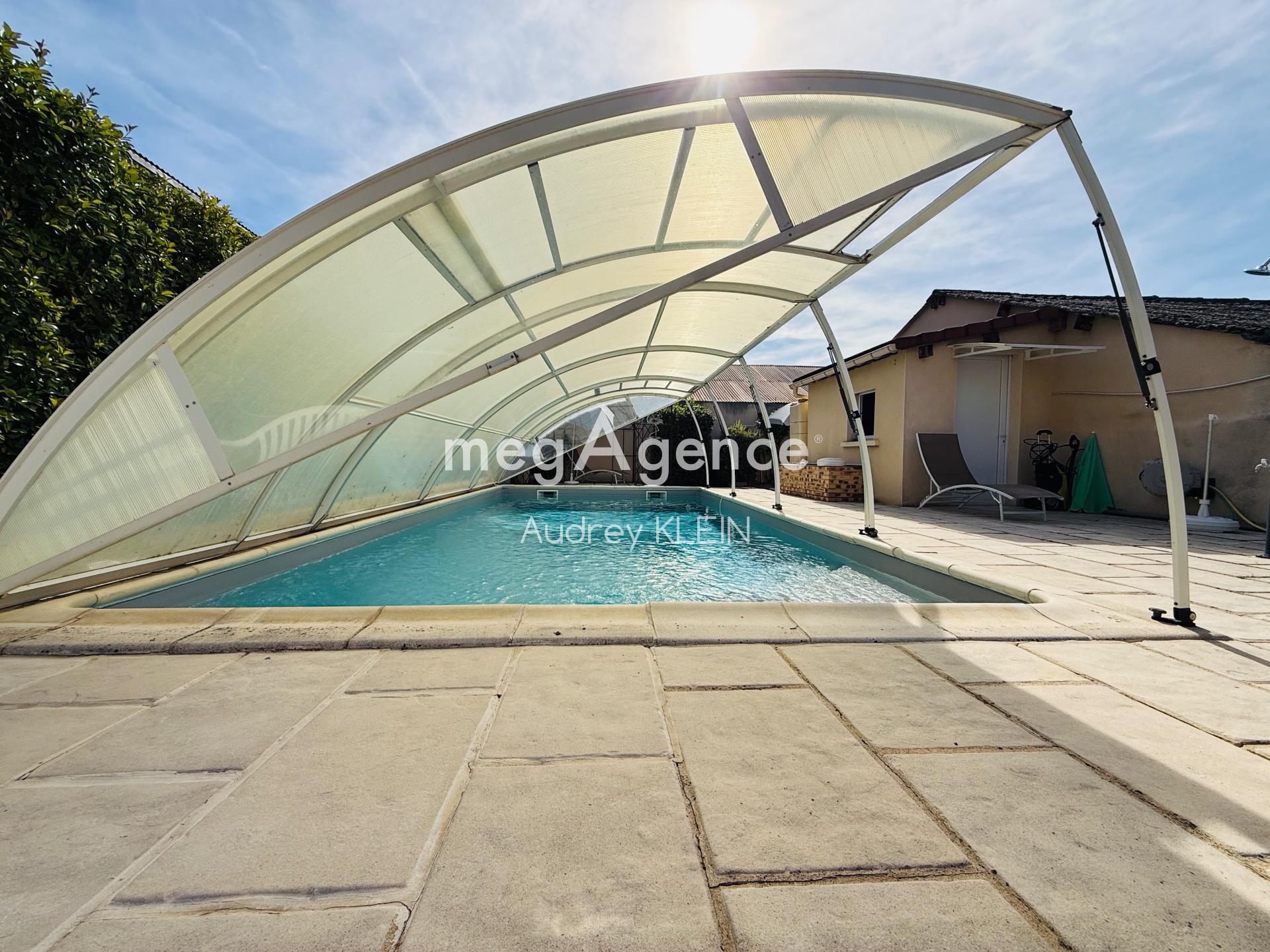Maison 7 pièces 199 m² · à Sergines · 199 m² · 350 000 €