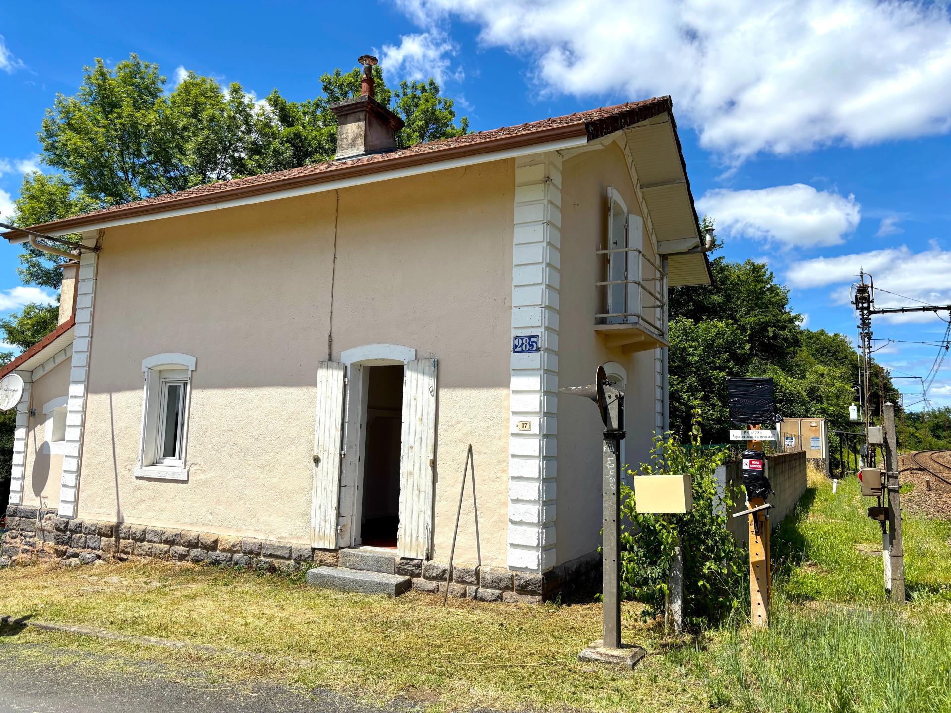 Maison 3 pièces 58 m² · à Ussac · 58 m² · 91 000 €