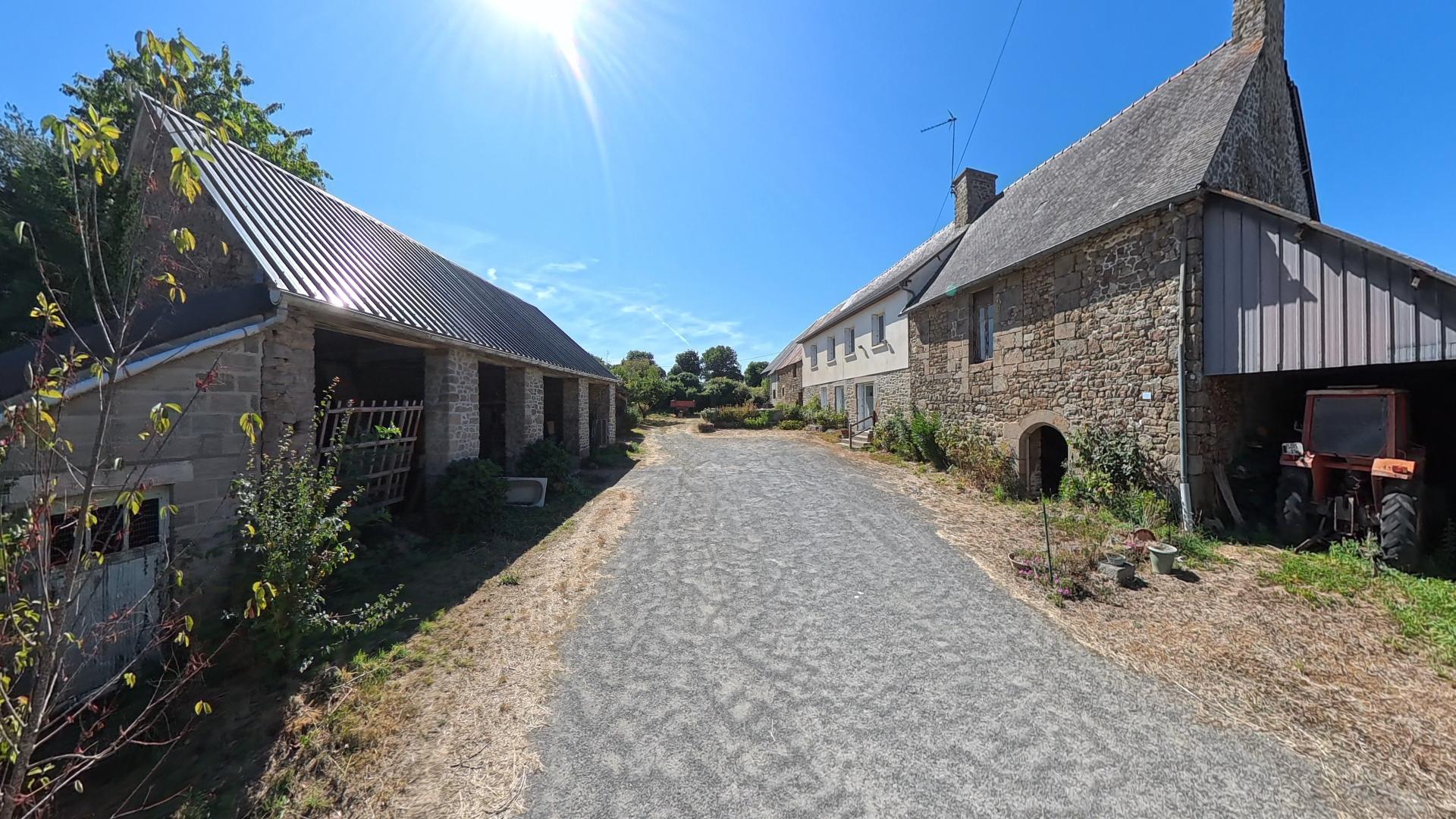 Maison 6 pièces 124 m² · à Saint-Broladre · 124 m² · 262 600 €