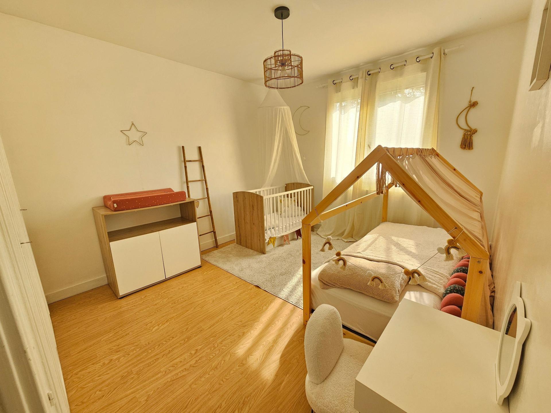 Miniature photo - 3 / 8