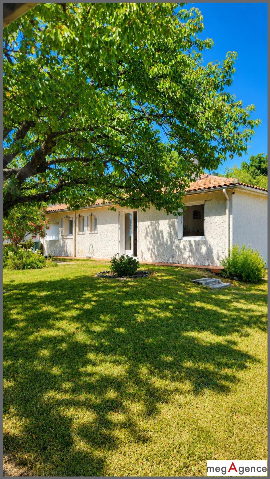 Maison 94m² — Pont-l'Abbé-d'Arnoult