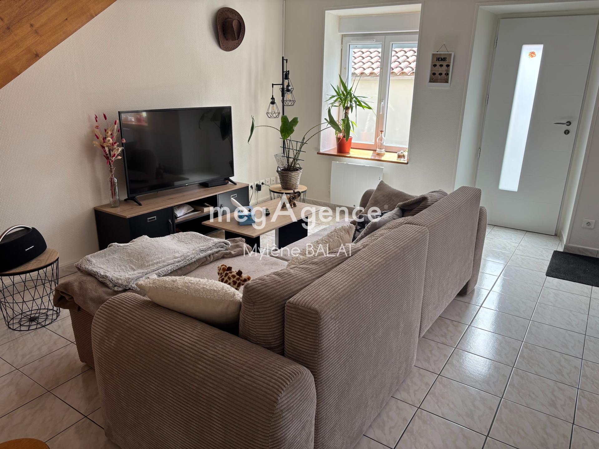 Maison 3 pièces 61 m² · à Aubigny-les Clouzeaux · 61 m² · 160 000 €