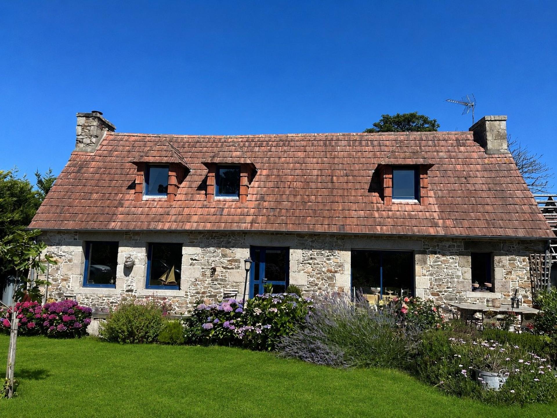 Maison 3 pièces 80 m² · à Perros-Guirec · 80 m² · 330 270 €