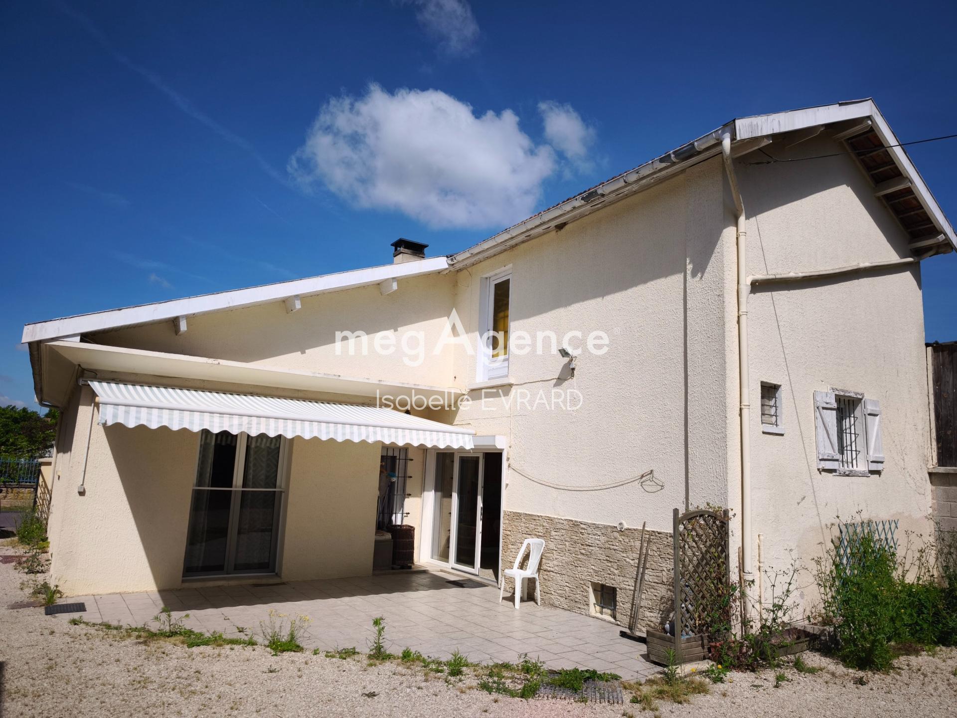 Maison 5 pièces 154 m² · à Pargny-sur-Saulx · 154 m² · 153 000 €