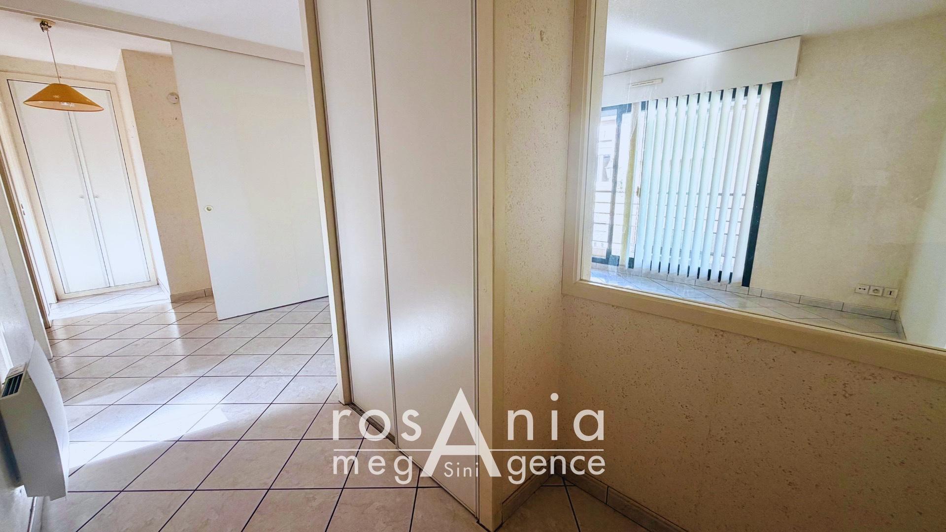 Miniature photo - 4 / 10
