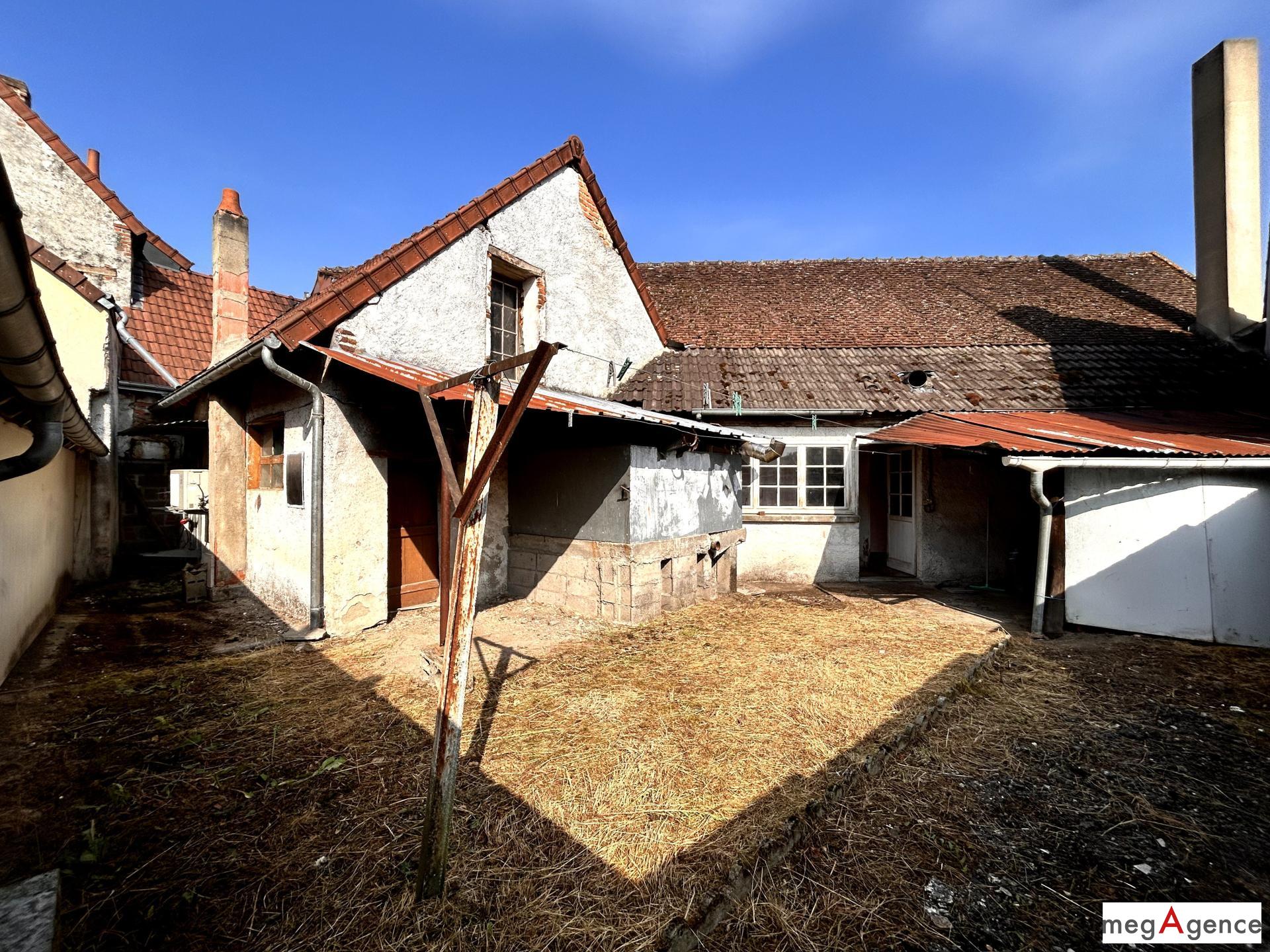 Maison 5 pièces 115 m² · à Pruniers-en-Sologne · 115 m² · 164 000 €