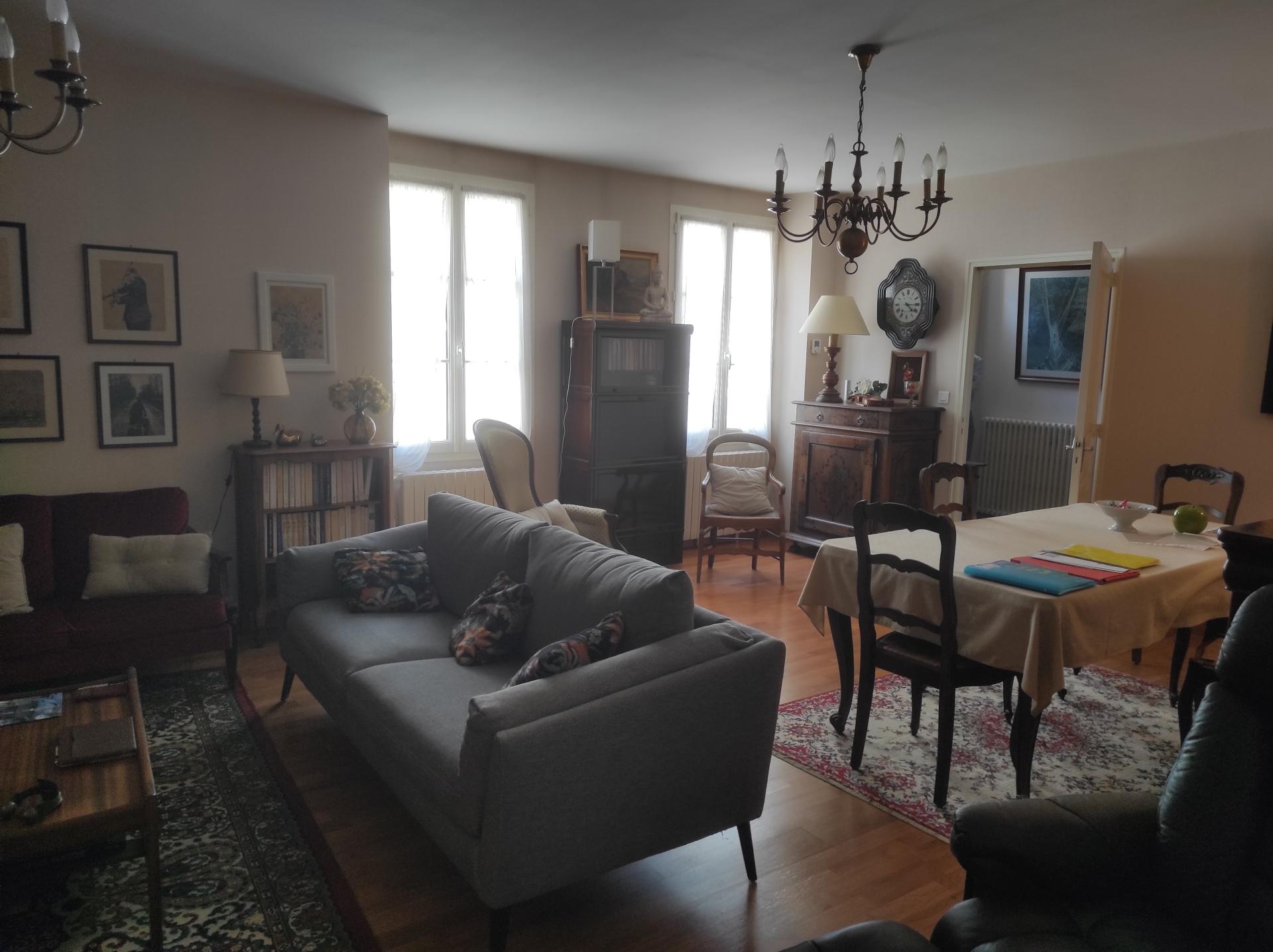 Miniature photo - 5 / 10