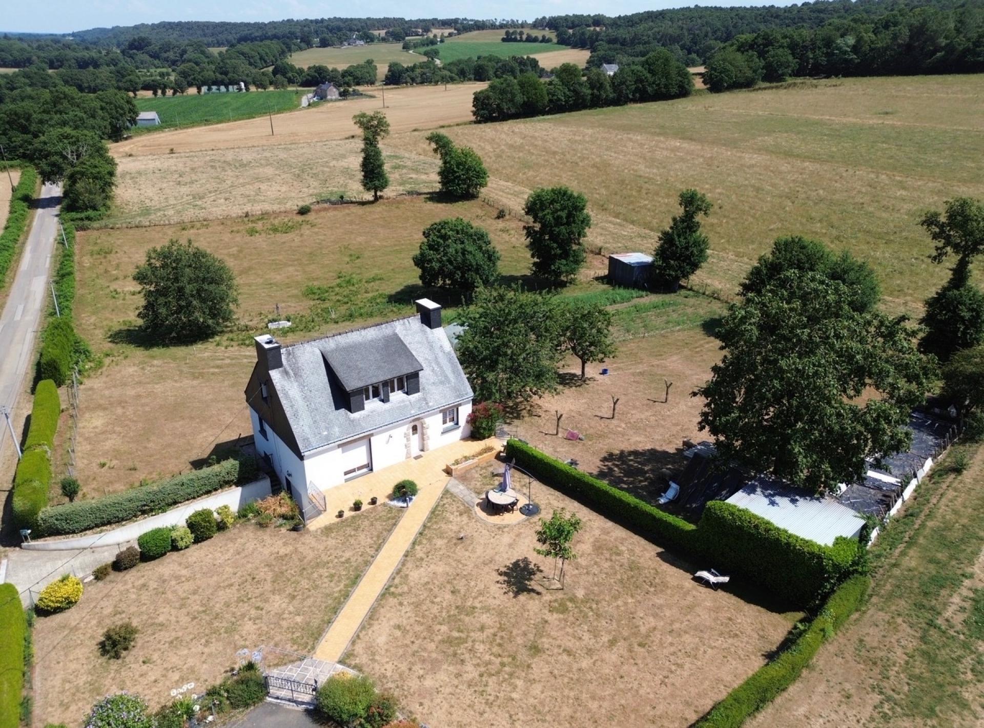 Maison 5 pièces 118 m² · à Molac · 118 m² · 249 950 €