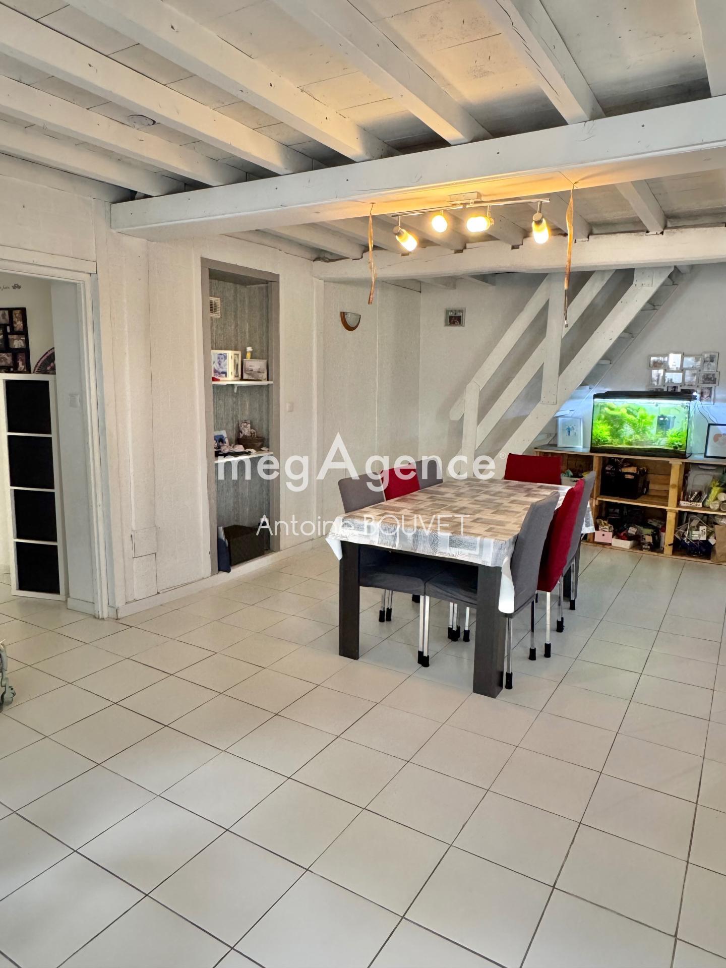Maison 7 pièces 165 m² · à Haravesnes · 165 m² · 176 500 €