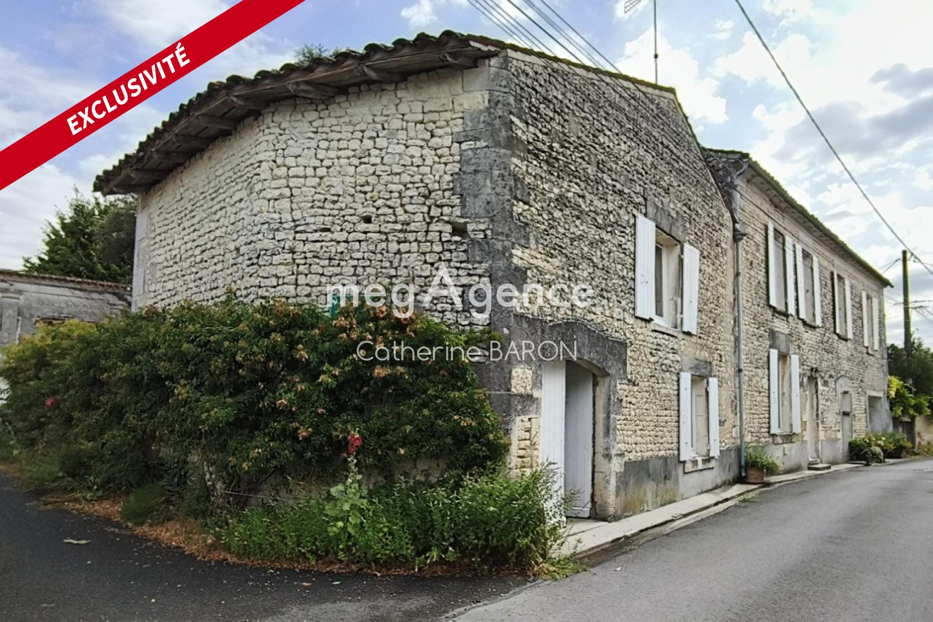 Maison de caractère, en pierre 162 m² - 4 chambres - Jardin