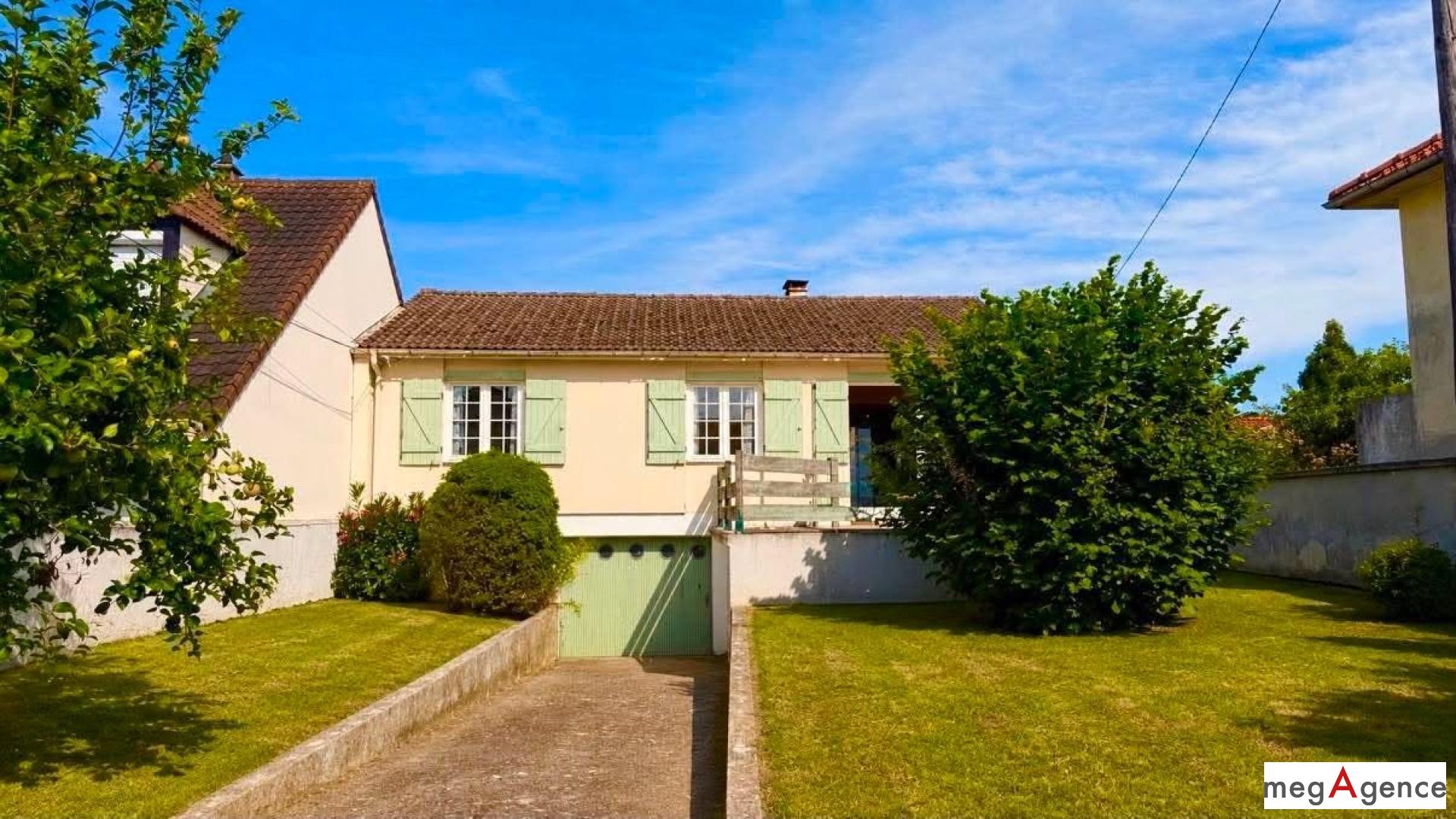 Maison 5 pièces 88 m² · à Les Clayes-sous-Bois · 88 m² · 285 000 €