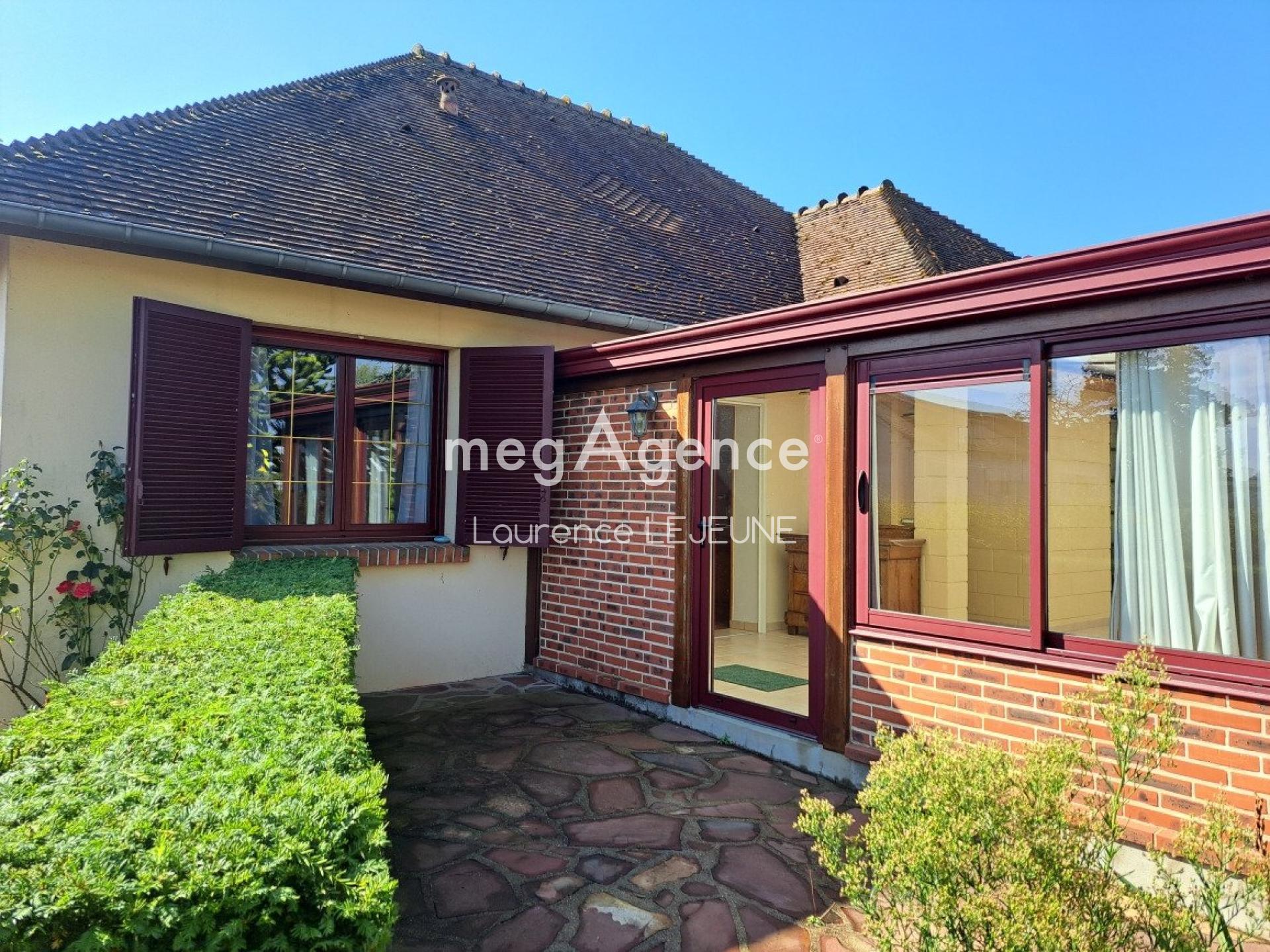 Maison 6 pièces 128 m² · à Lisieux · 128 m² · 240 000 €