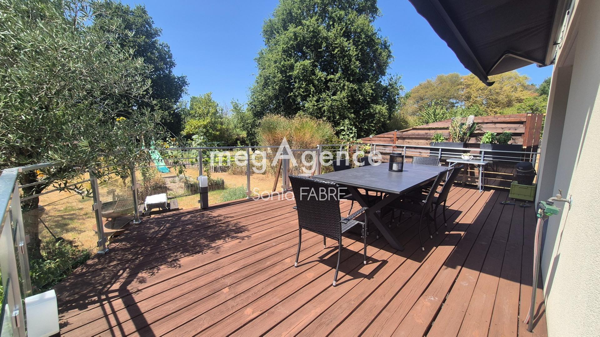 Maison 6 pièces 128 m² · à Bouaye · 128 m² · 384 900 €