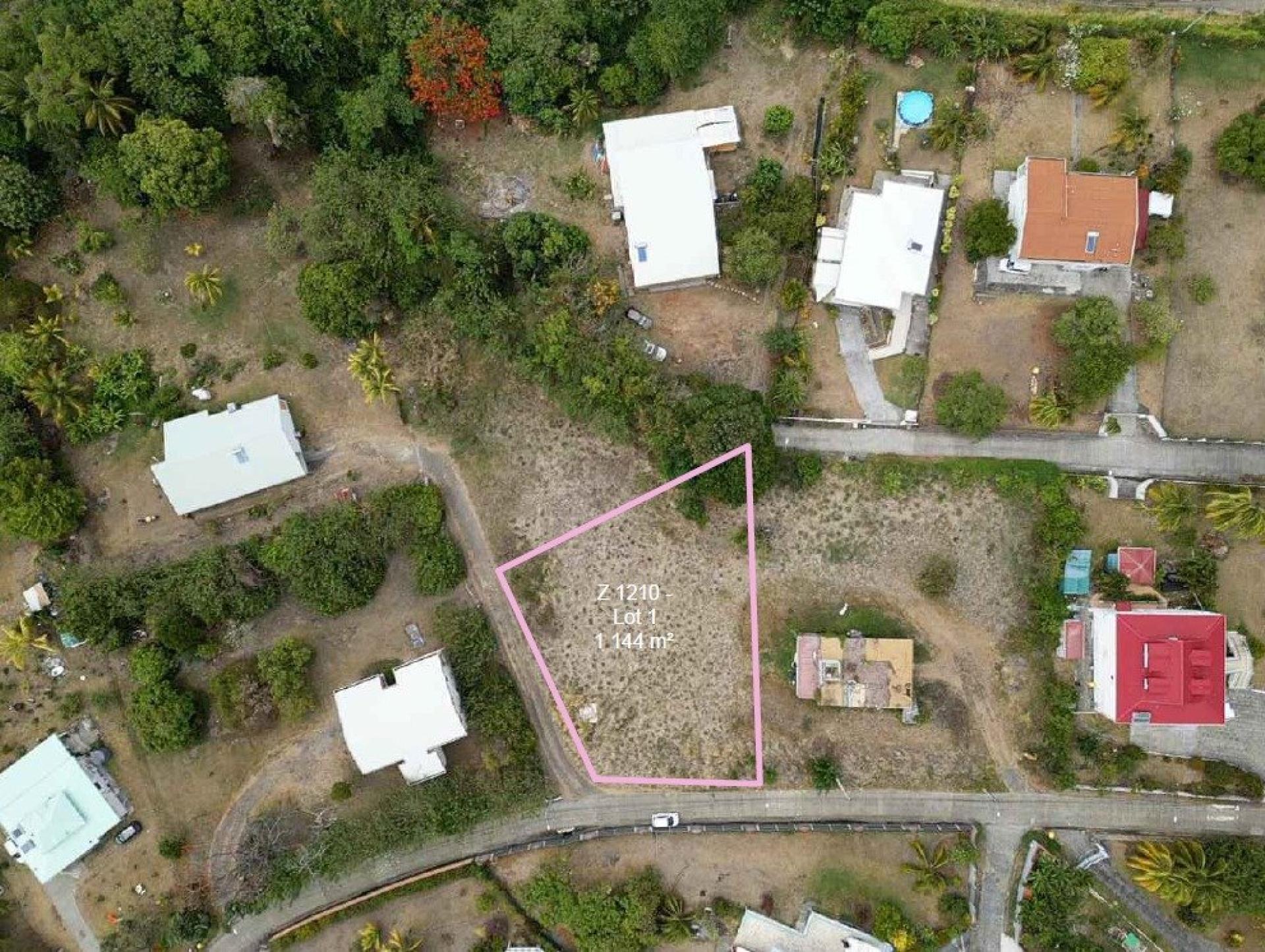 Terrain 1144 m² · à Le Francois · 1 144 m² · 146 050 €