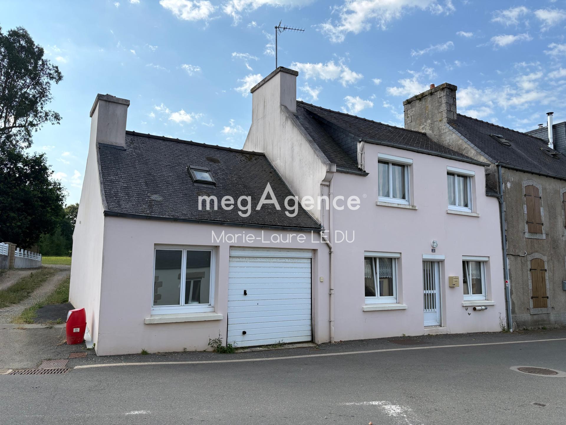 Maison rénovée avec garage et une dépendance en plus