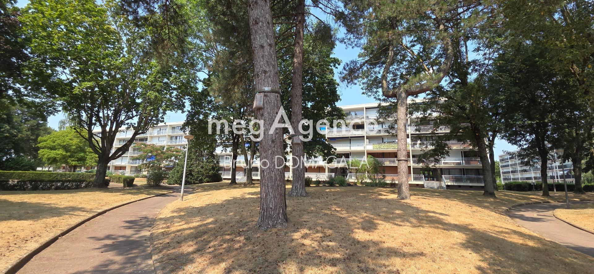 Appartement 4 pièces 75 m² · à Velizy-Villacoublay · 75 m² · 285 000 €
