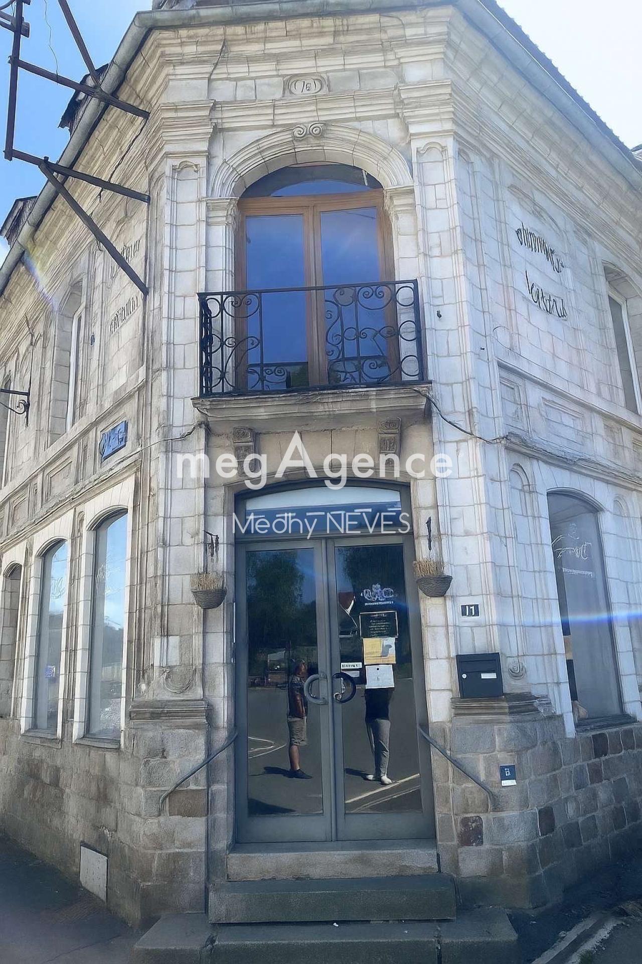 Immeuble 250 m² · à Frevent · 250 m² · 95 000 €