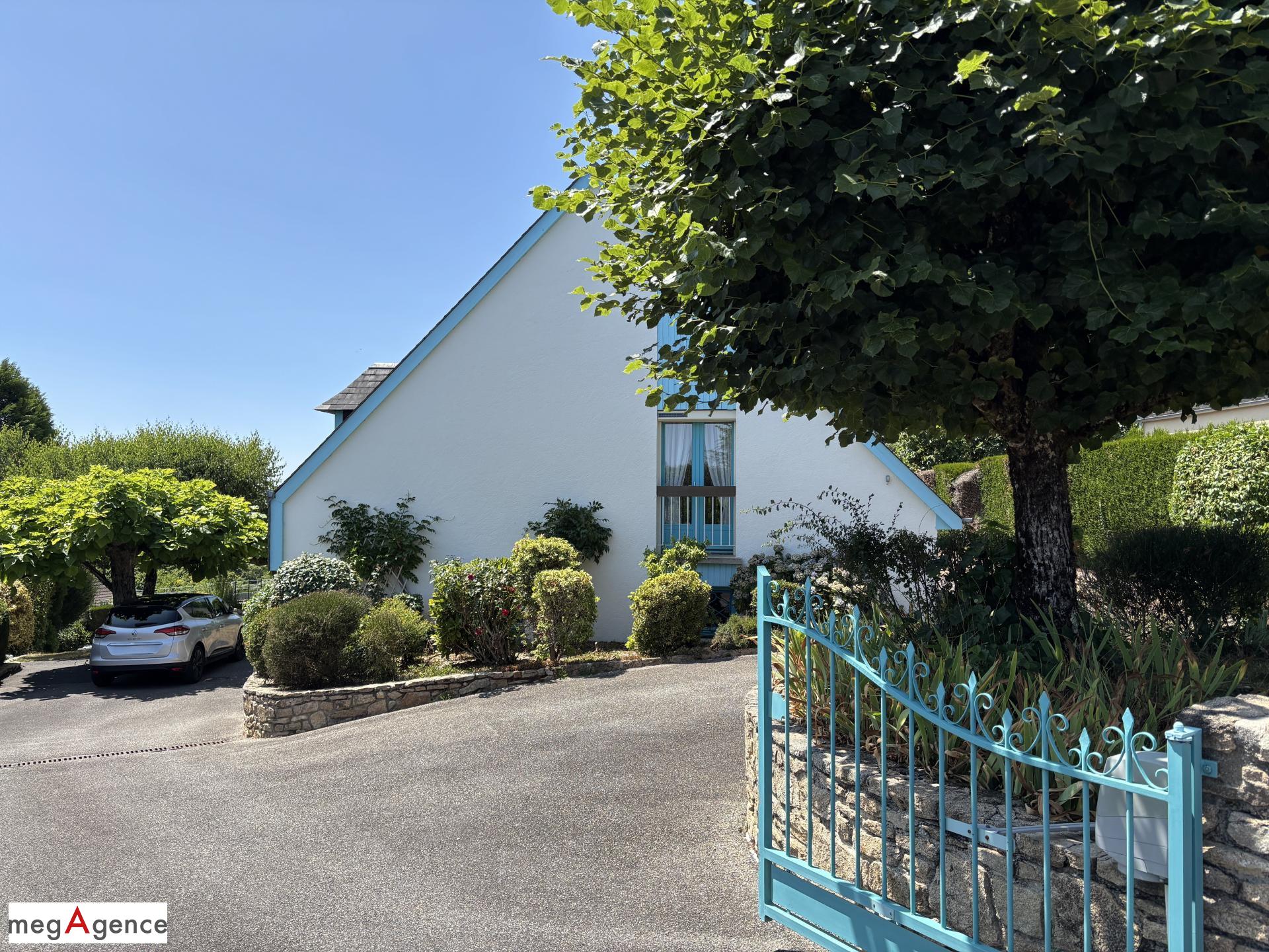 Maison 6 pièces 175 m² · à Chameyrat · 175 m² · 275 000 €