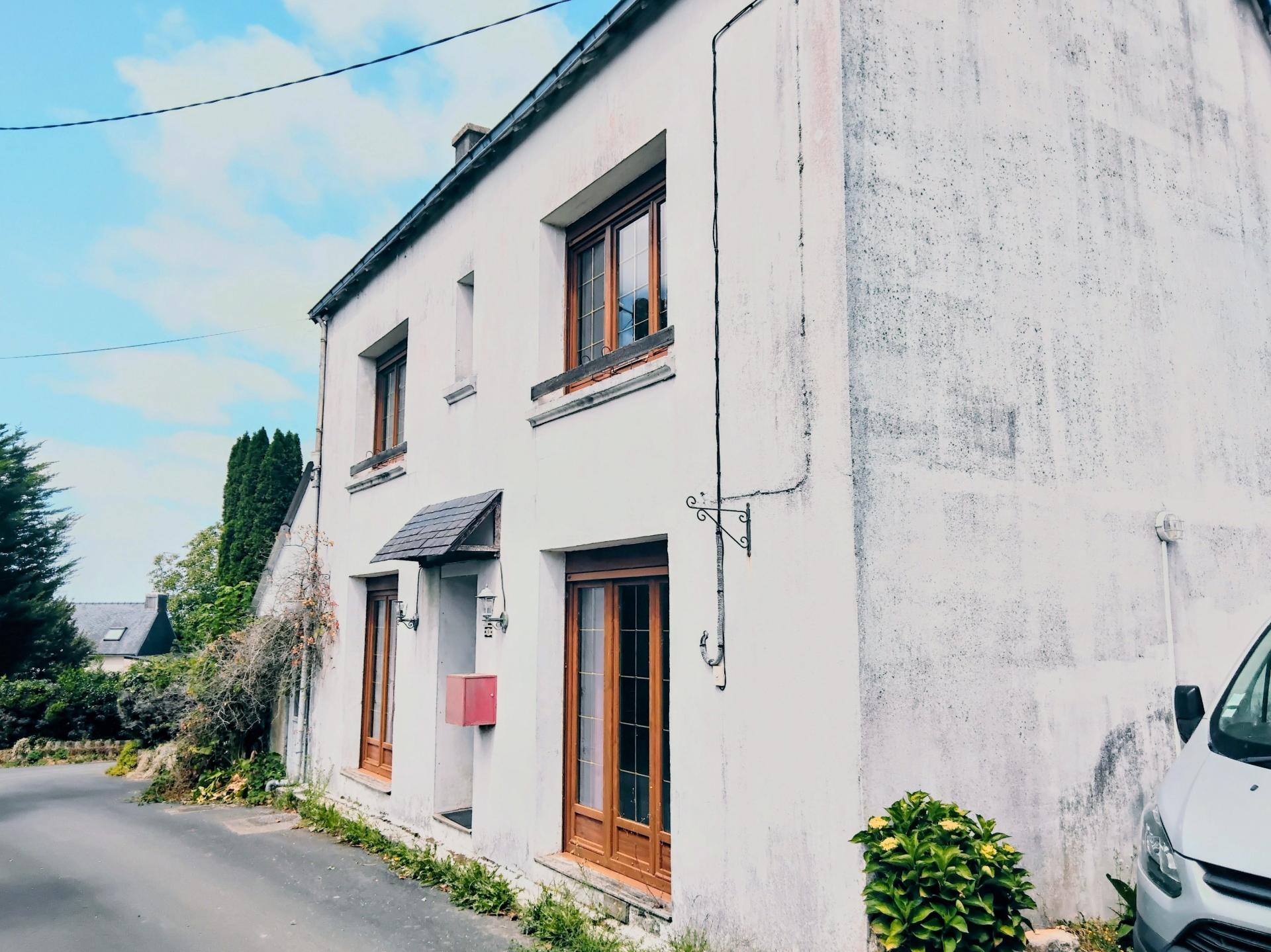 Maison 3 pièces 80 m² · à Coray · 80 m² · 89 500 €