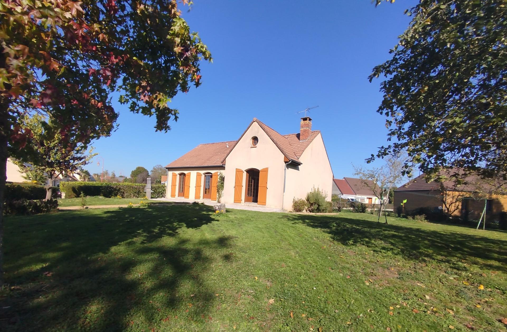 Maison 4 pièces 92 m² · à Amne · 92 m² · 181 000 €