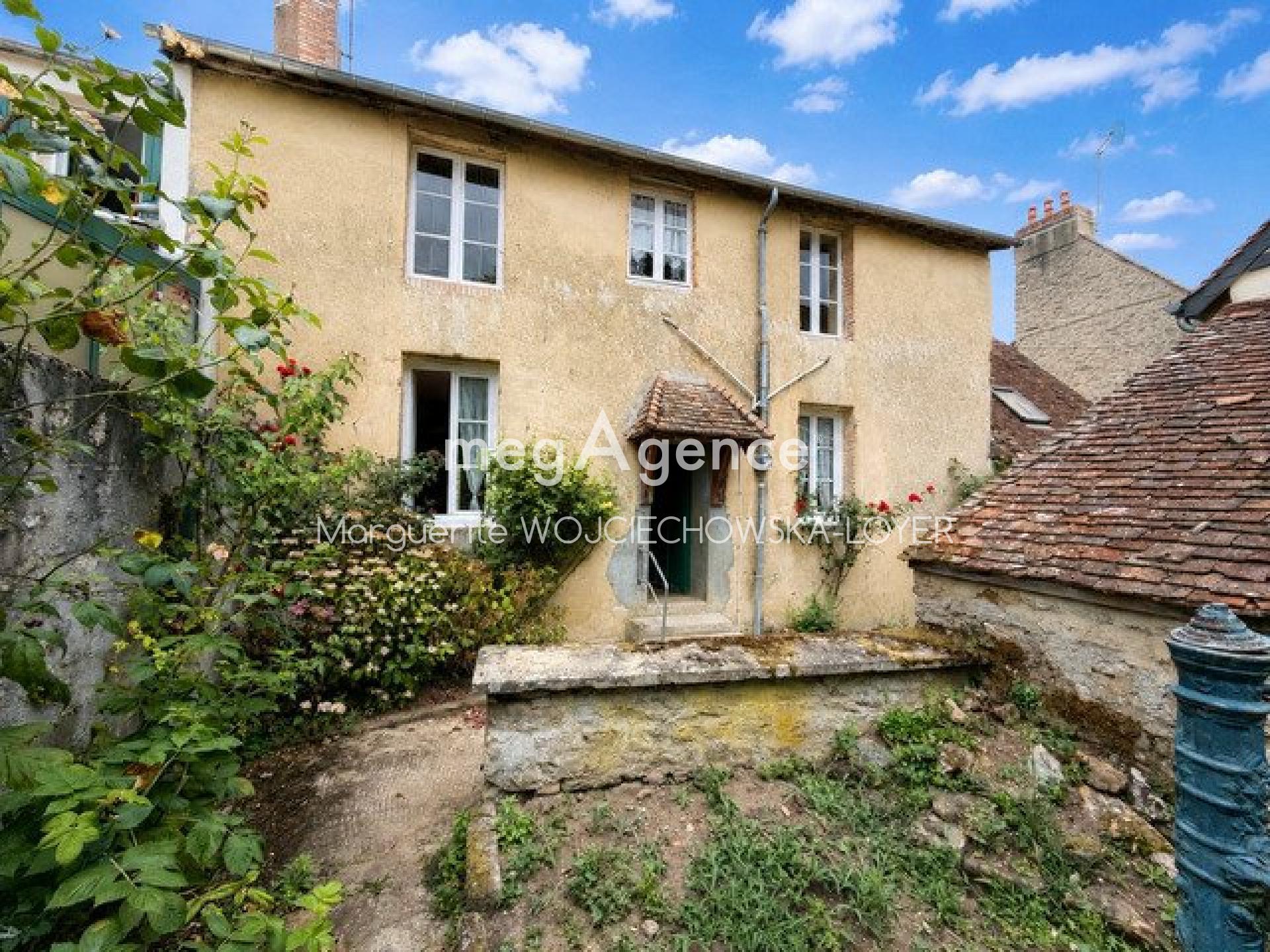 Maison 8 pièces 180 m² · à Alençon · 180 m² · 94 000 €