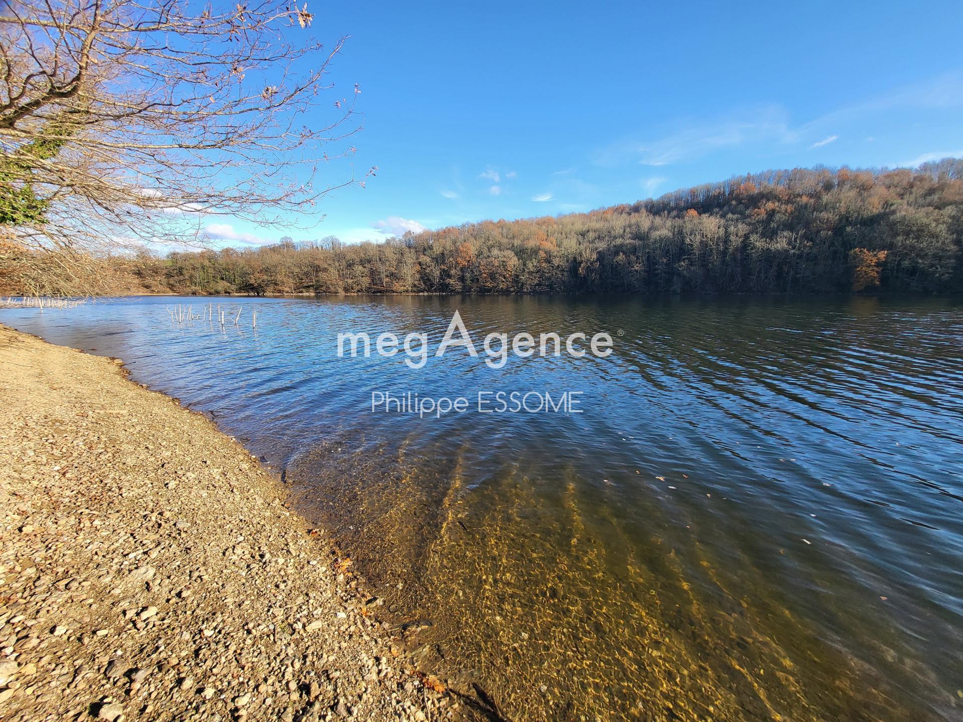 Maison 13 pièces 320 m² · à Teillet · 320 m² · 399 000 €