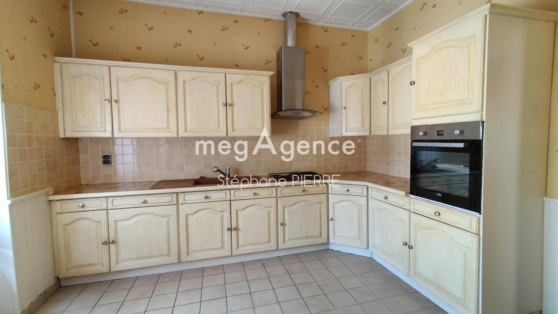 Maison 4 pièces 105 m² · à Montlucon · 105 m² · 81 500 €