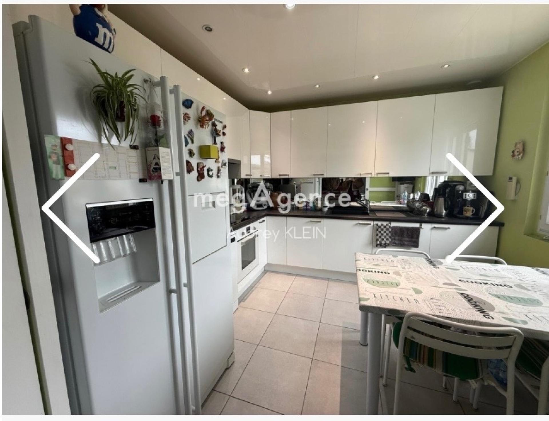 Maison 6 pièces 128 m² · à Véron · 128 m² · 239 000 €