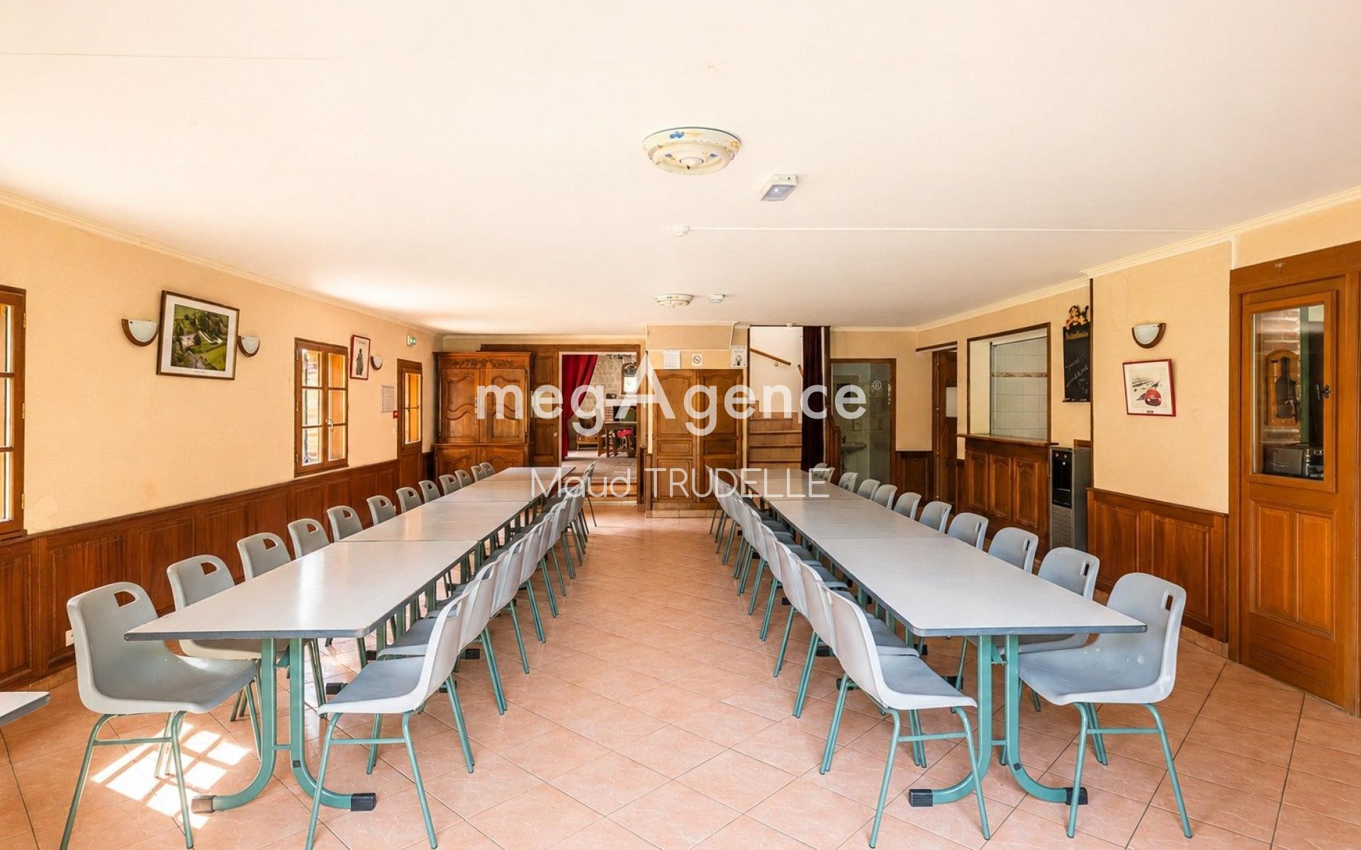 Achat : Immeuble à SAINT-SATURNIN, 72650 - 275m² — 6
