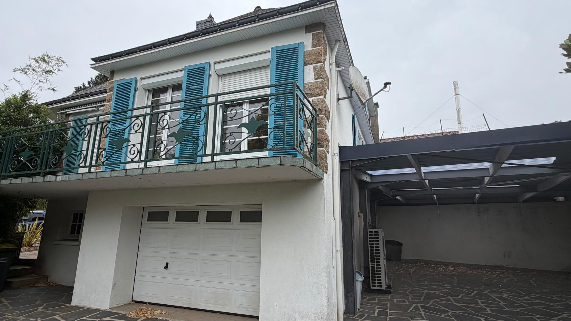 Maison 6 pièces 122 m² · à Plouguenast-Langast · 122 m² · 168 000 €