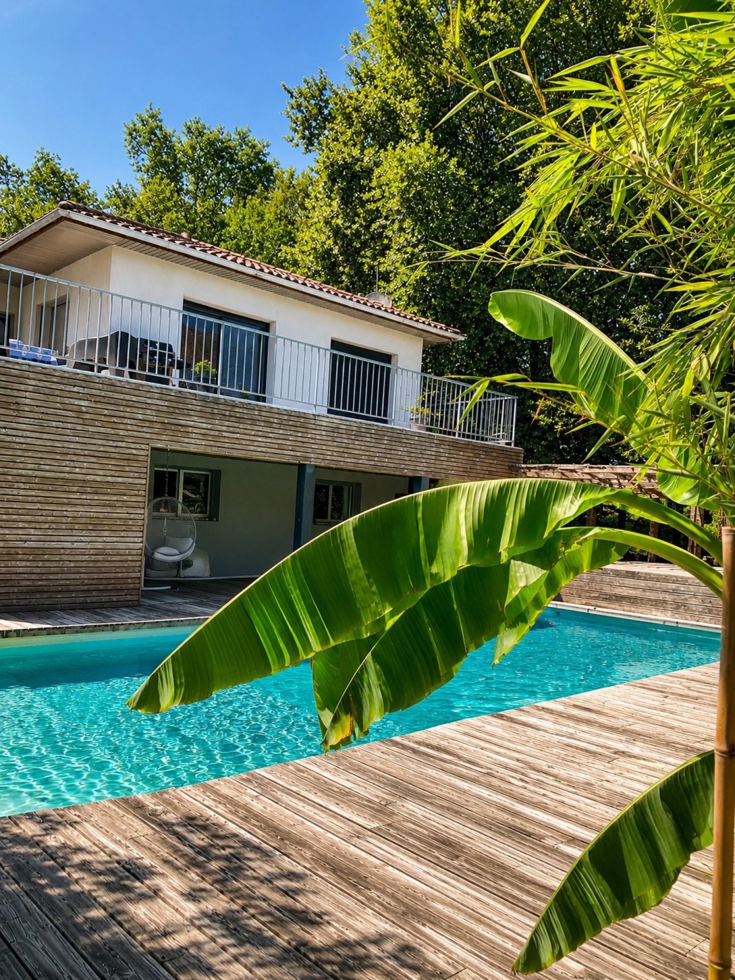 Maison 5 pièces 219 m² · à Sadirac · 219 m² · 624 000 €