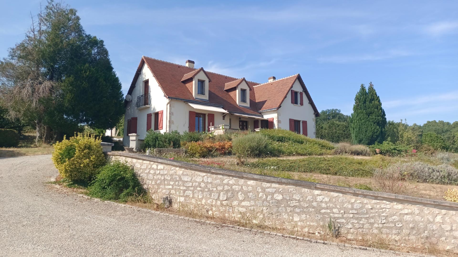 Maison 8 pièces 155 m² · à Chambon · 155 m² · 229 000 €