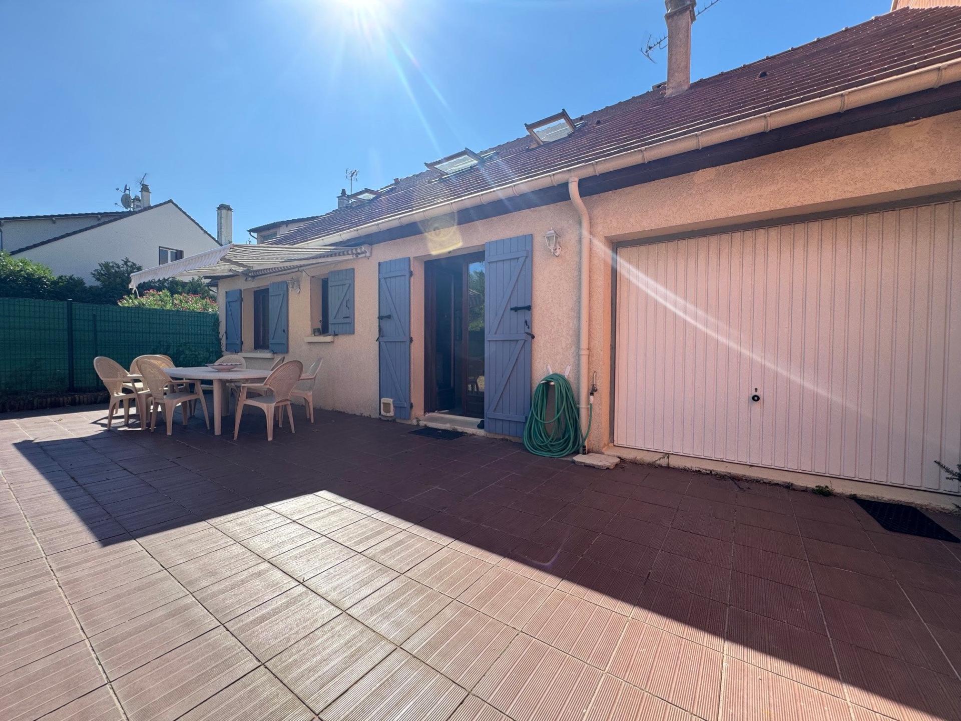 Maison 6 pièces 103 m² · à Rosny-sur-Seine · 103 m² · 250 000 €
