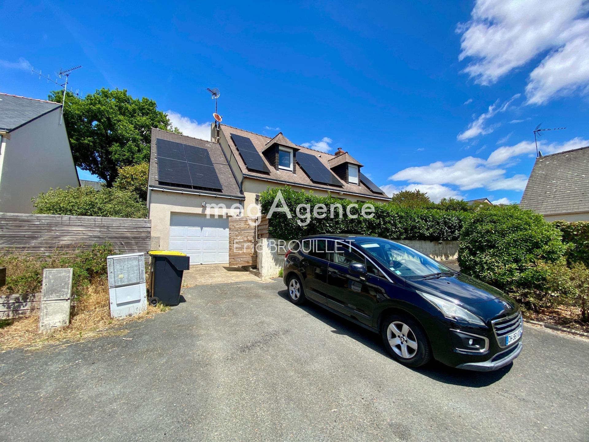 Maison 5 pièces 95 m² · à Le Louroux-Beconnais · 95 m² · 220 000 €