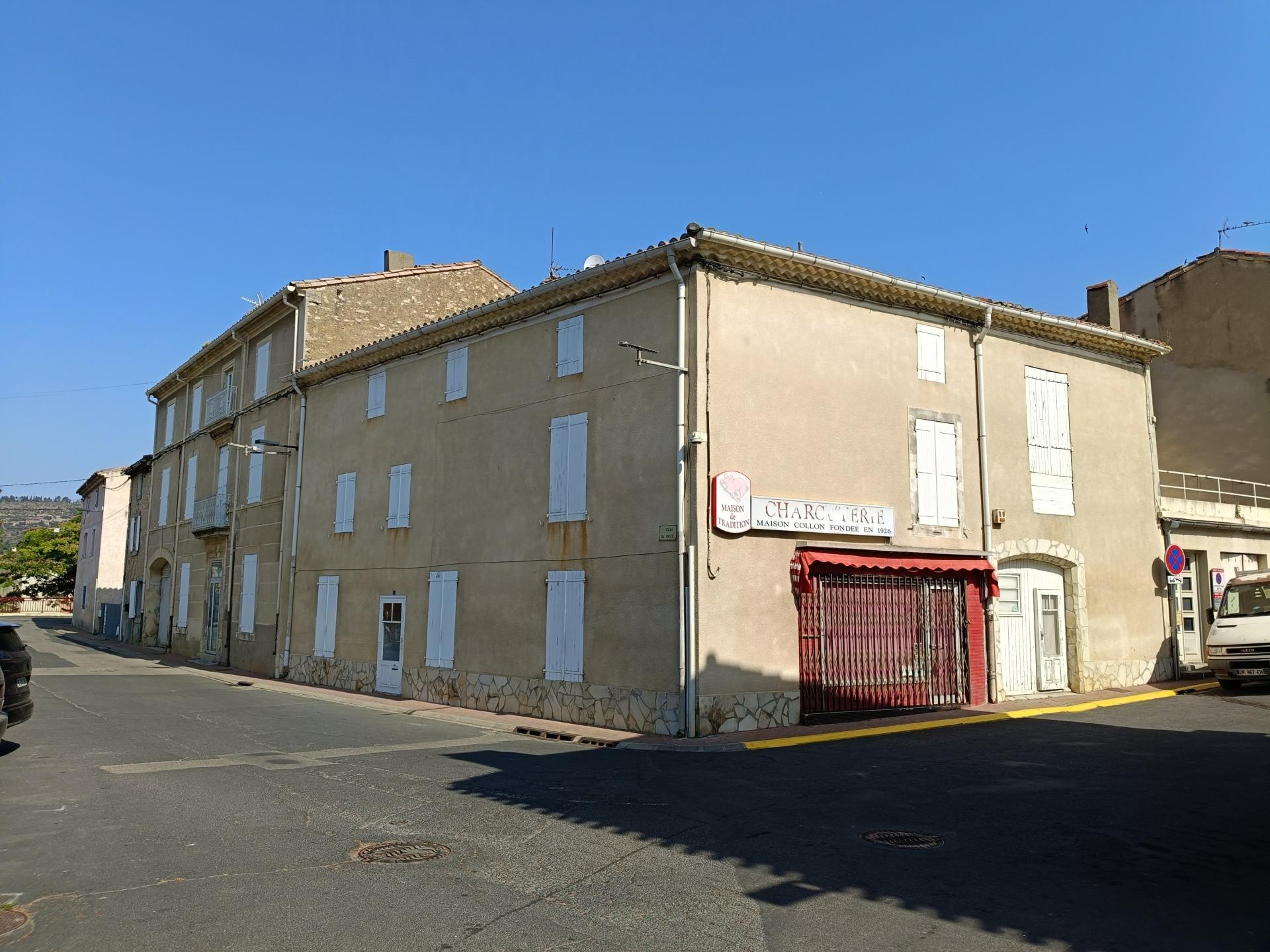 Maison 4 pièces 210 m² · à Argeliers · 210 m² · 138 500 €