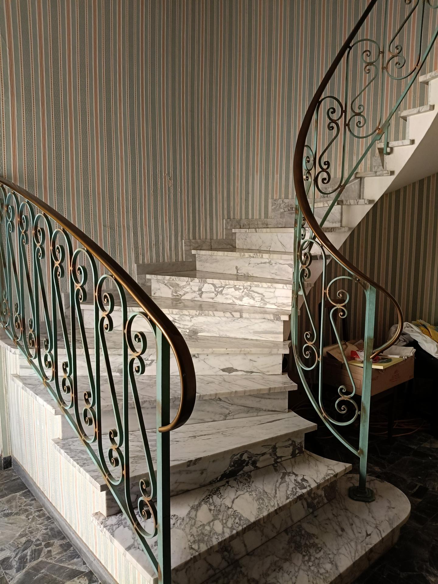 Maison 7 pièces 300 m² · à Argeliers · 300 m² · 241 000 €