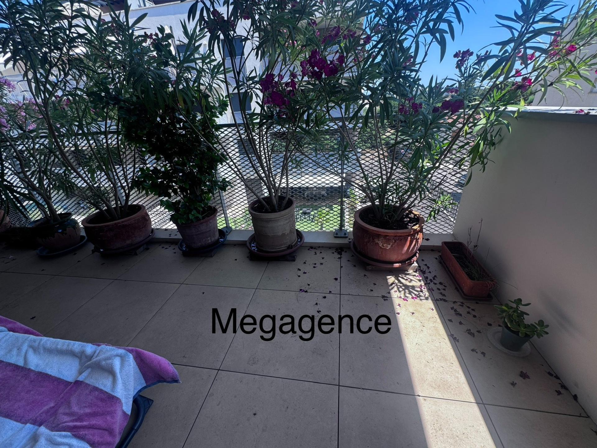 Appartement 3 pièces 65 m² · à Le Lavandou · 65 m² · 391 000 €