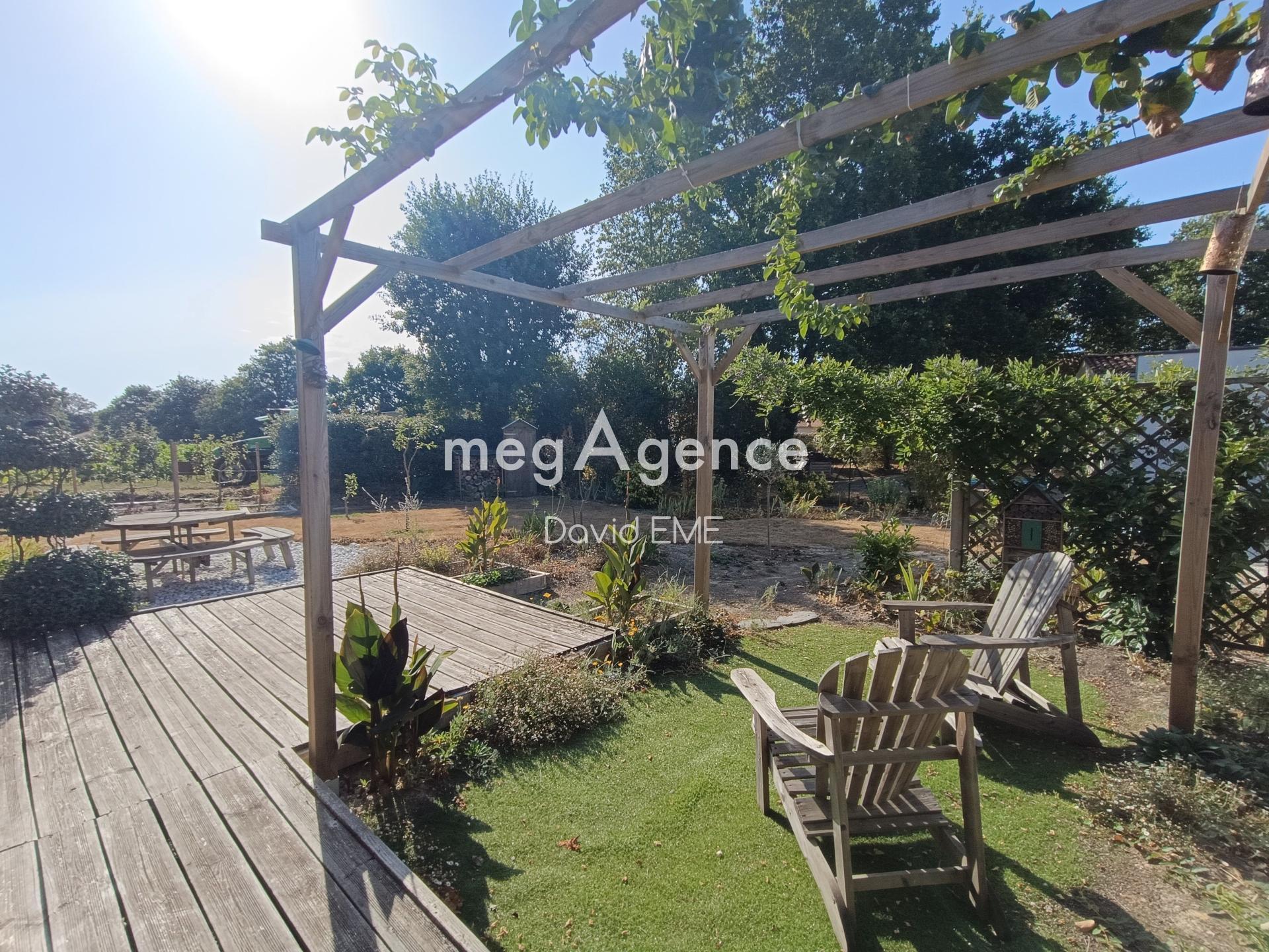 Maison 5 pièces 96 m² · à Aizenay · 96 m² · 299 900 €