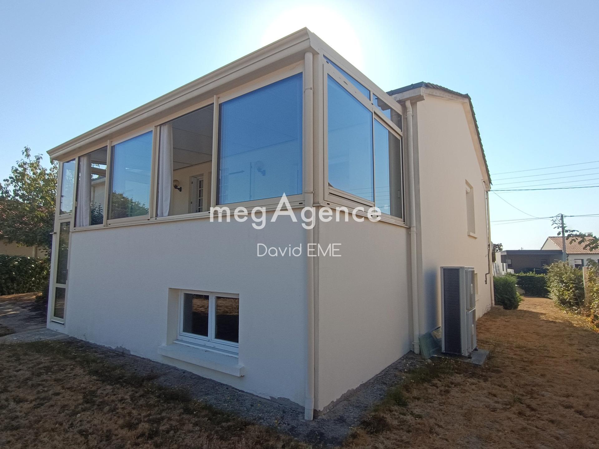 Achat : Maison à AIZENAY, 85190 - 8 pièces 130m² — 4