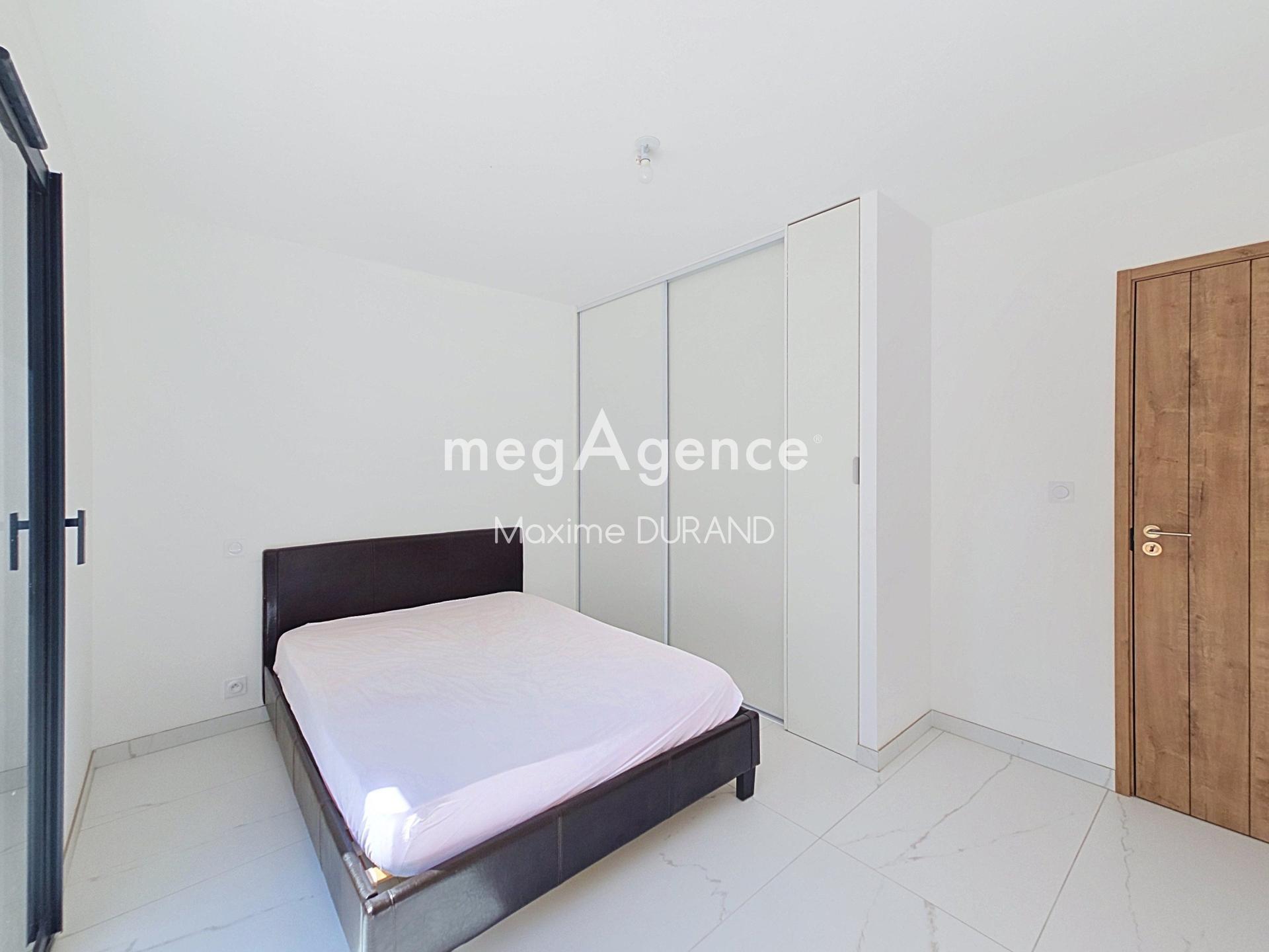 Miniature photo - 9 / 12