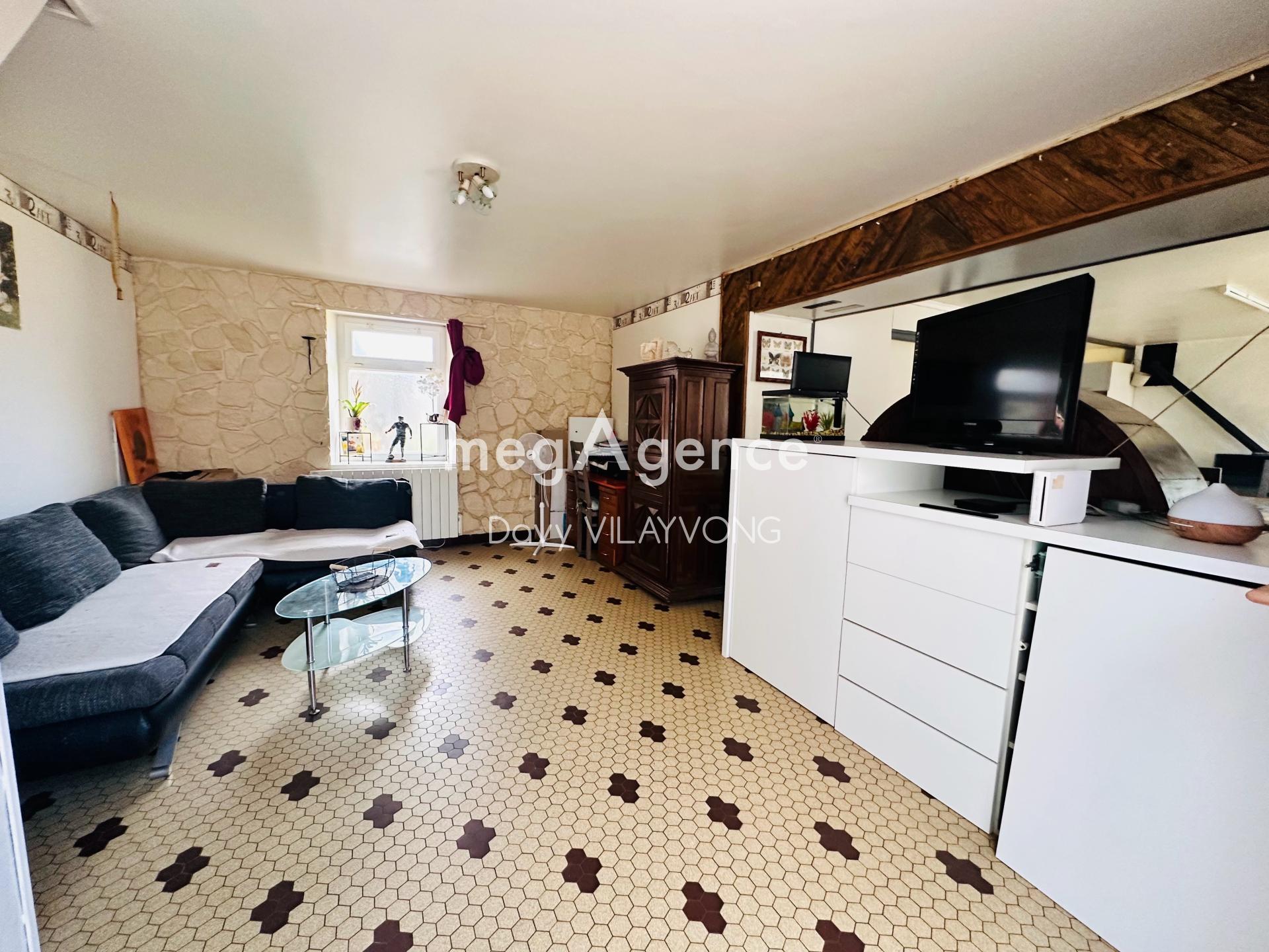 Achat : Maison à ARGENTONNAY, 79150 - 6 pièces 95m² — 6