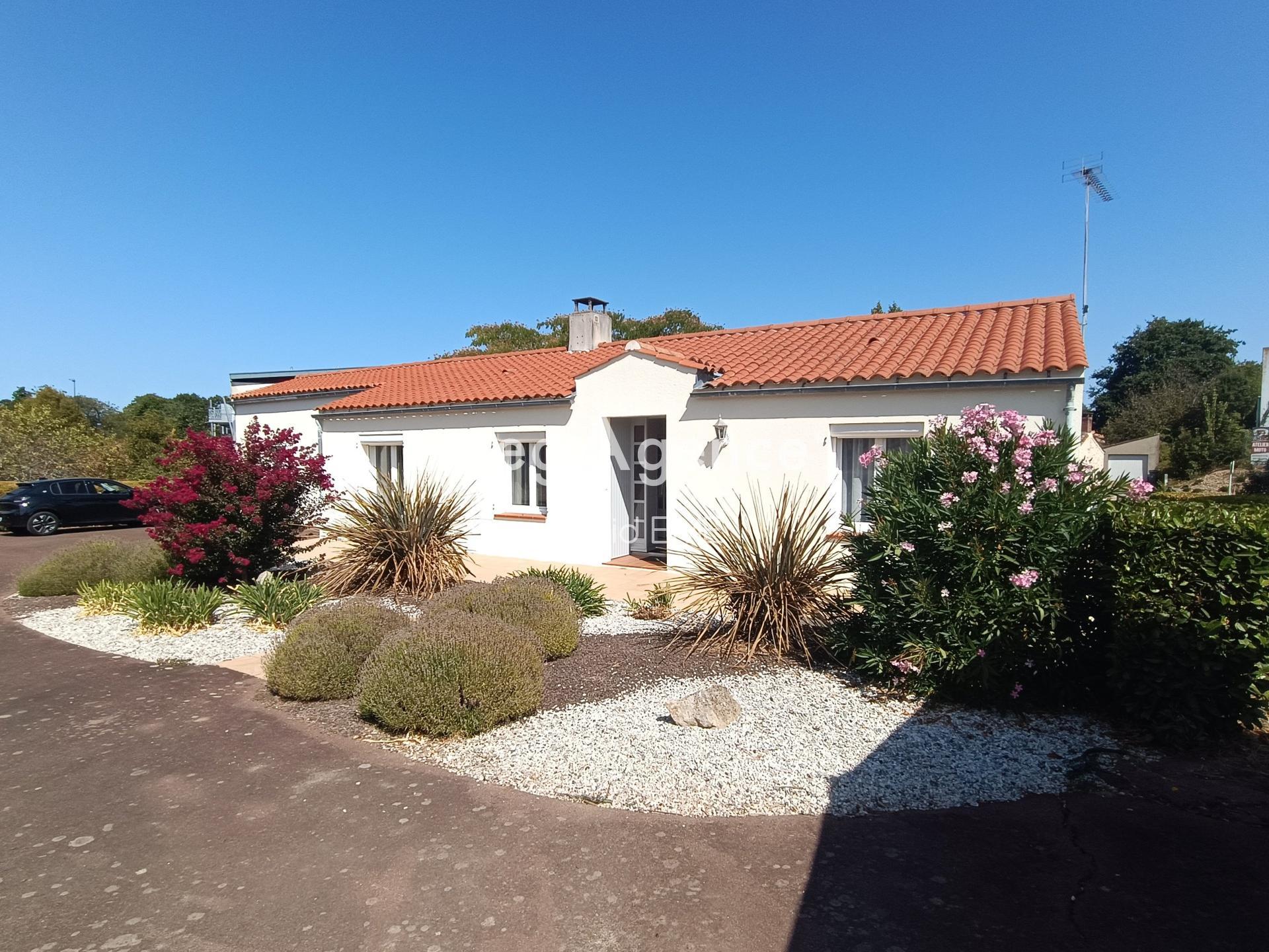 Maison 5 pièces 108 m² · à Aizenay · 108 m² · 279 900 €