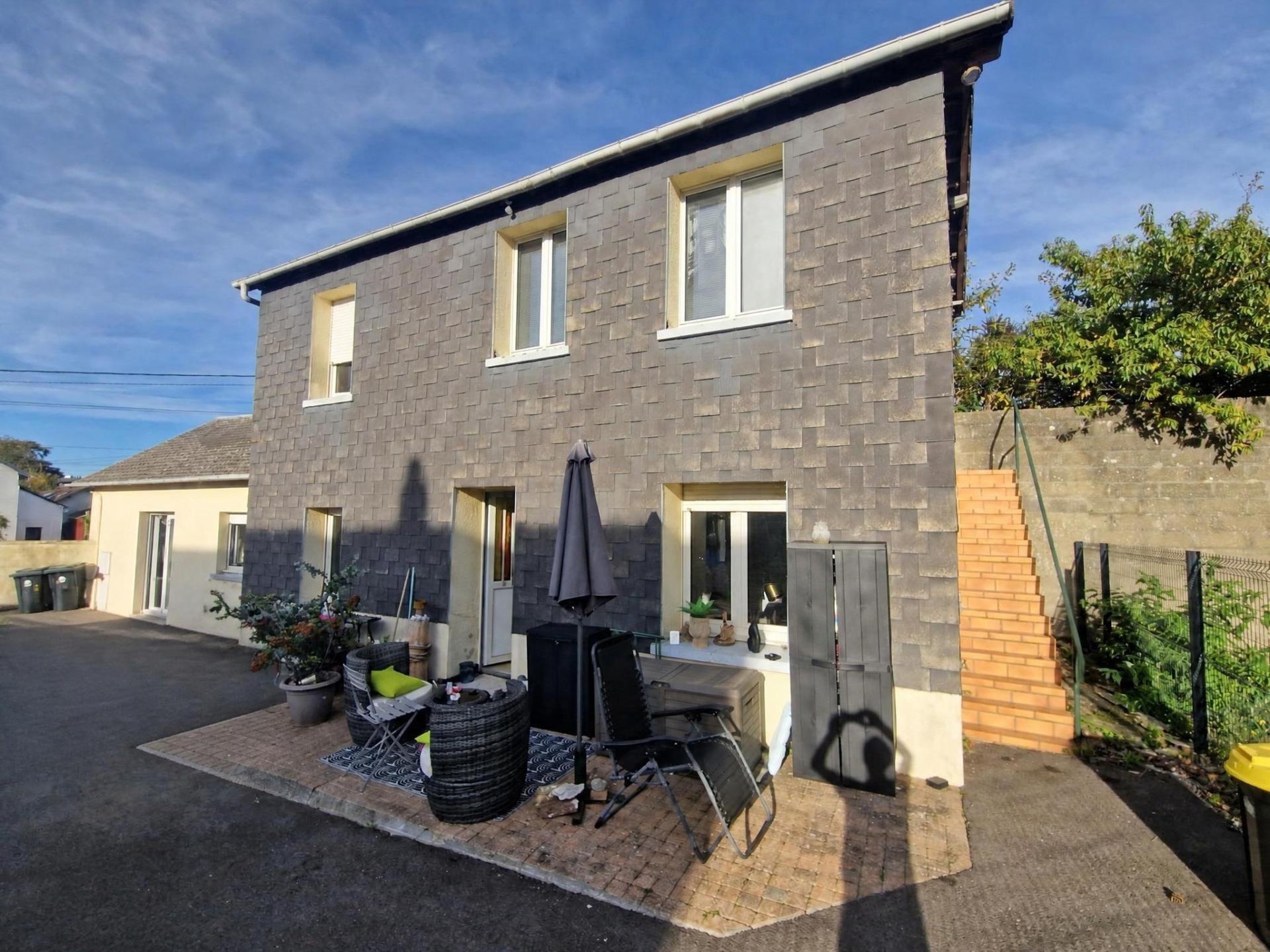 A saisir à Mesnil Esnard immeuble de rapport de 90 m²